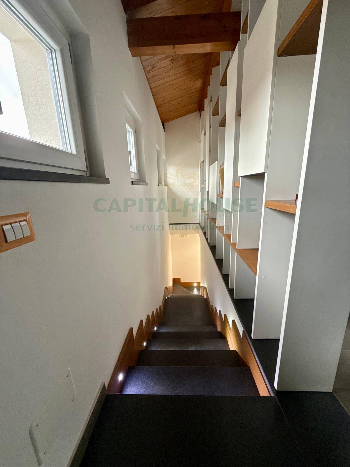 Ufficio in affitto a Sant'Anastasia