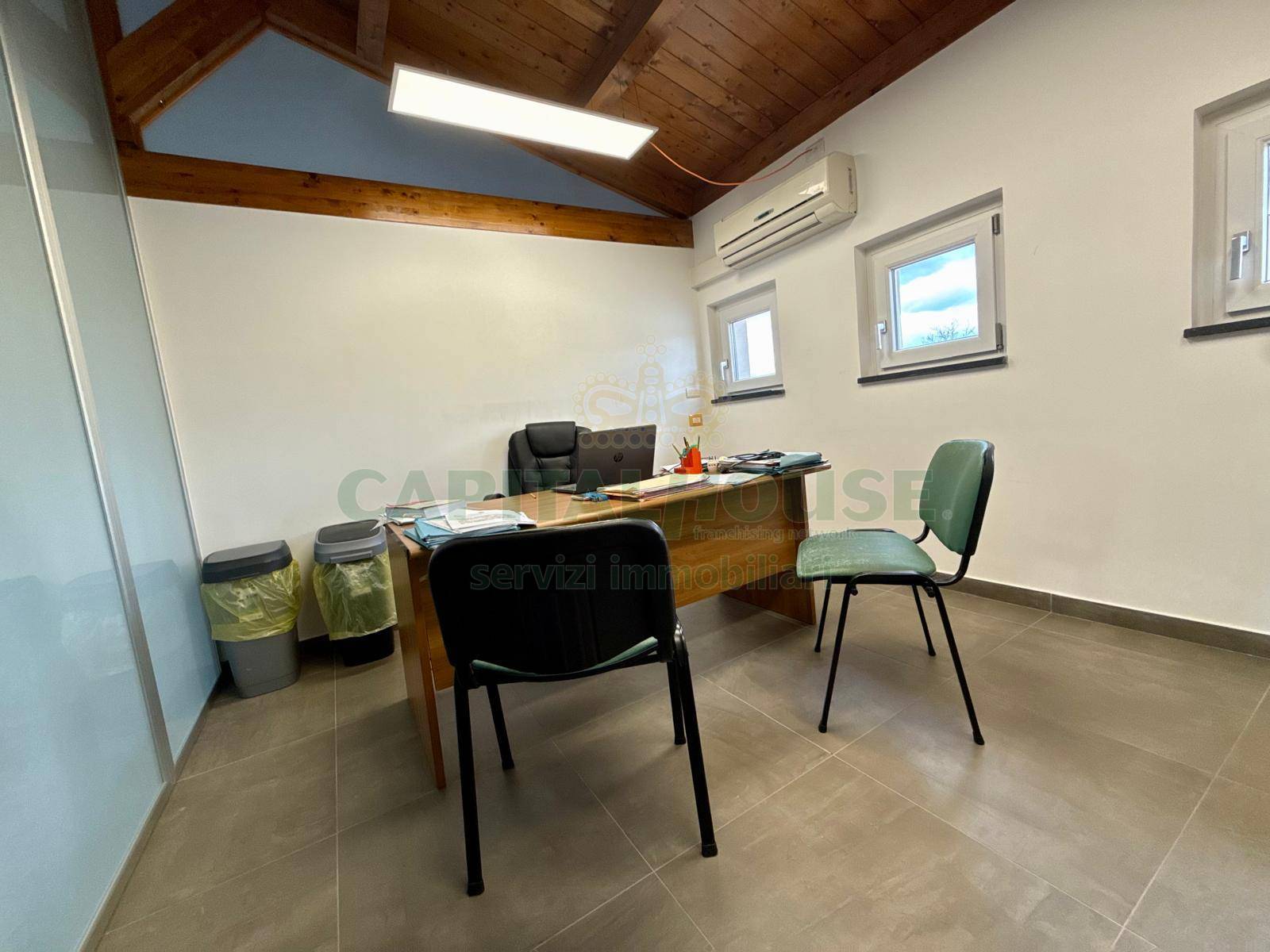 Ufficio in affitto a Sant'Anastasia