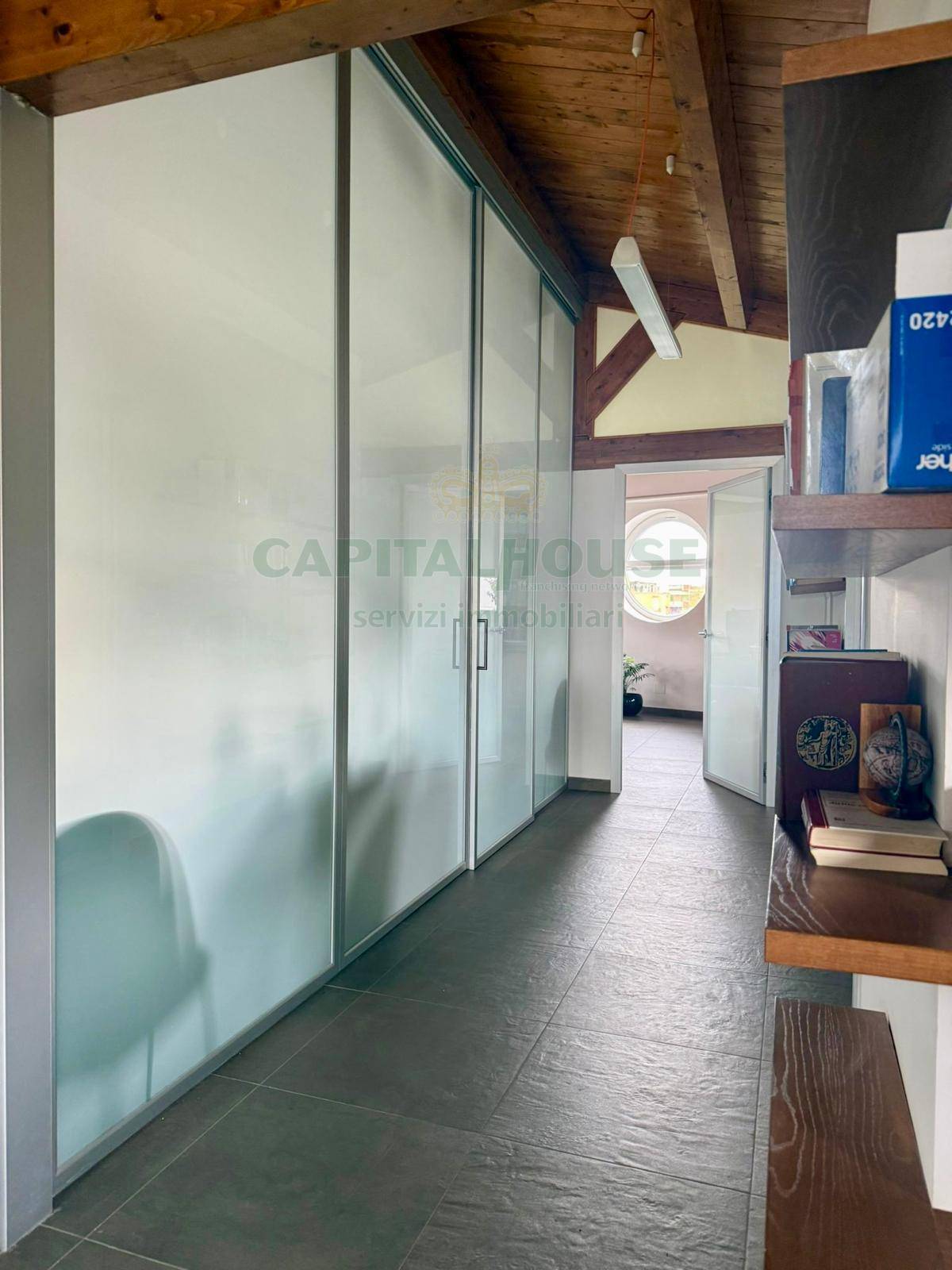 Ufficio in affitto a Sant'Anastasia