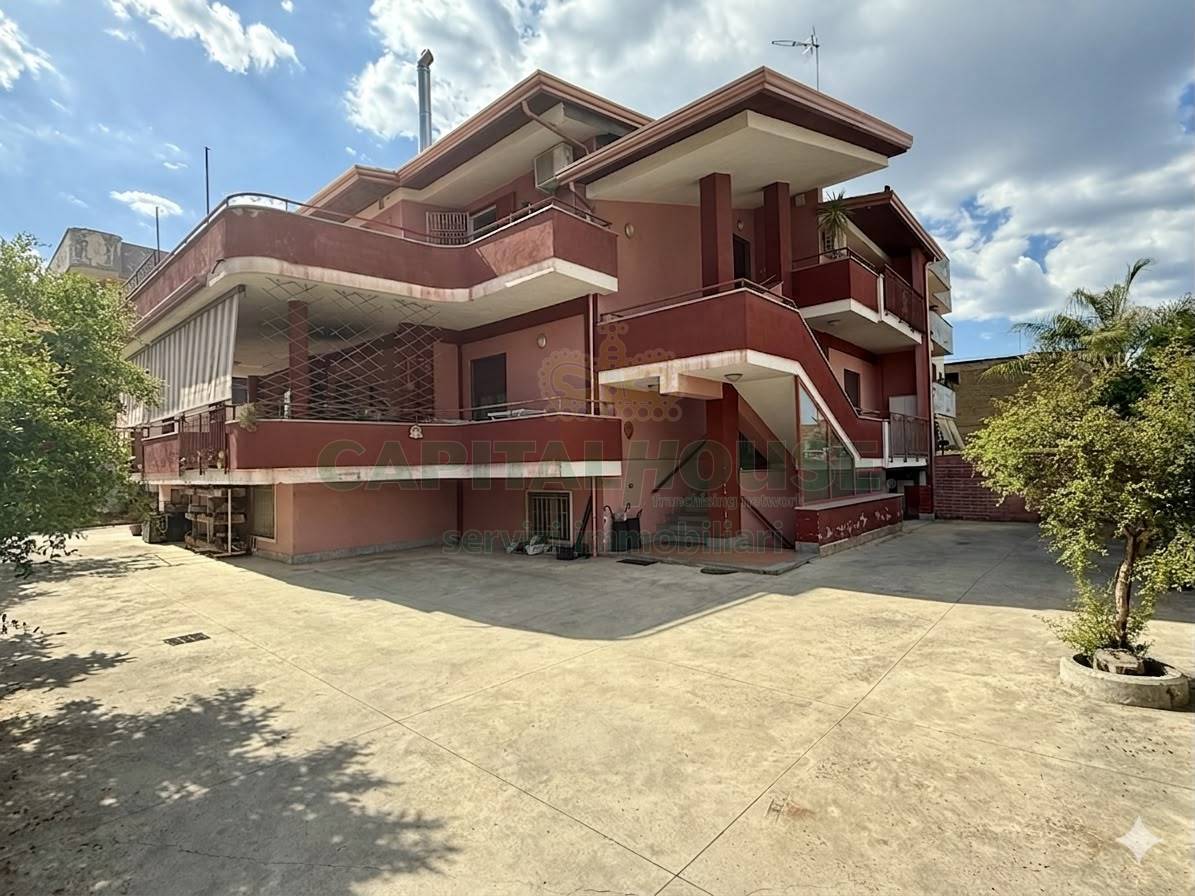 Villa in vendita a Pomigliano d'Arco