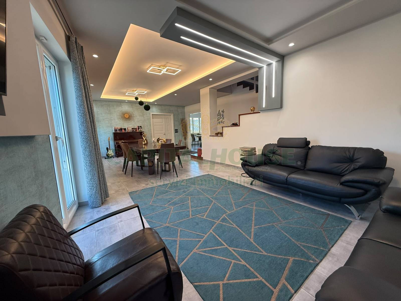 Villa in vendita a Pomigliano d'Arco