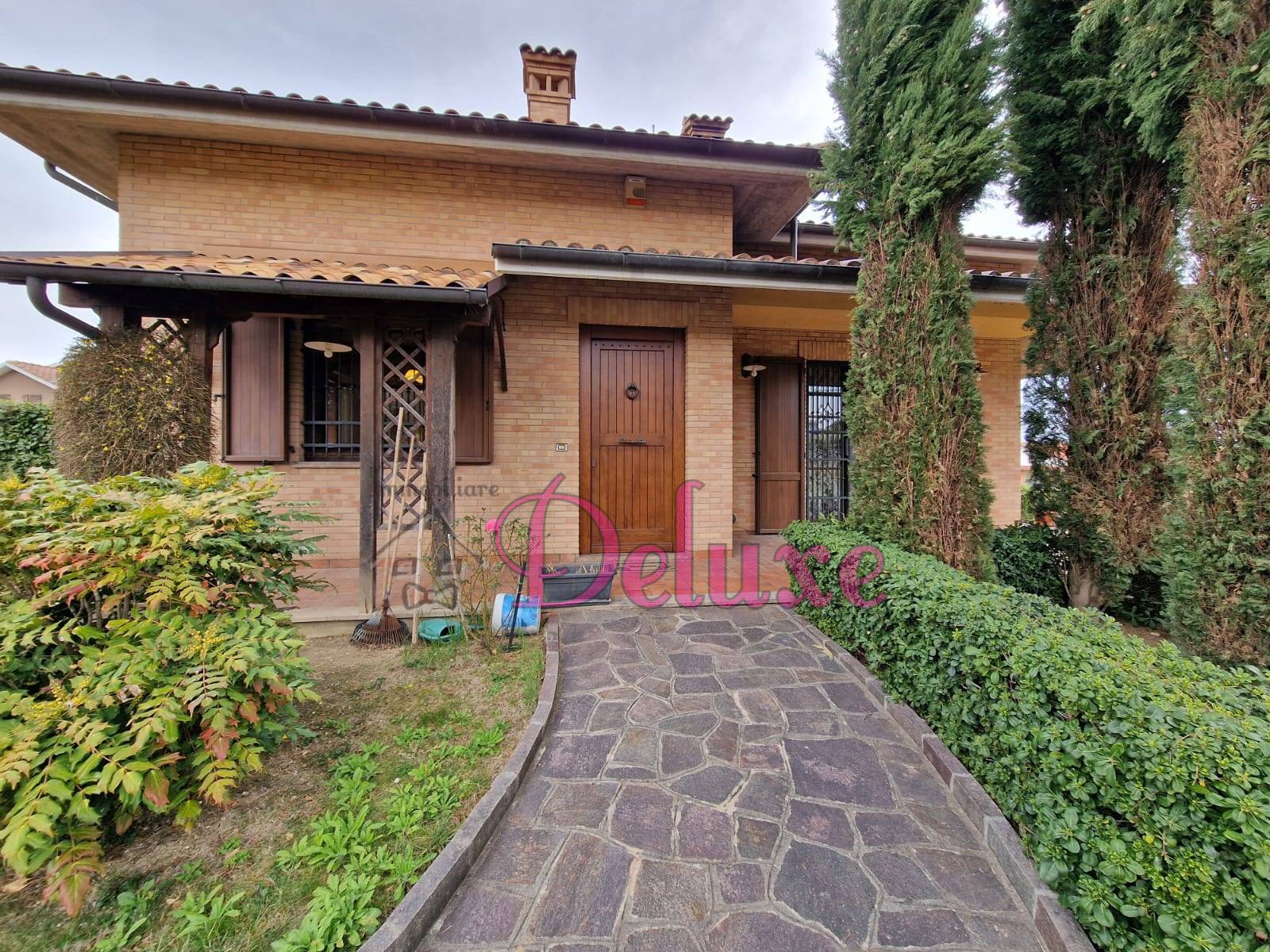 Villa in vendita a Appignano