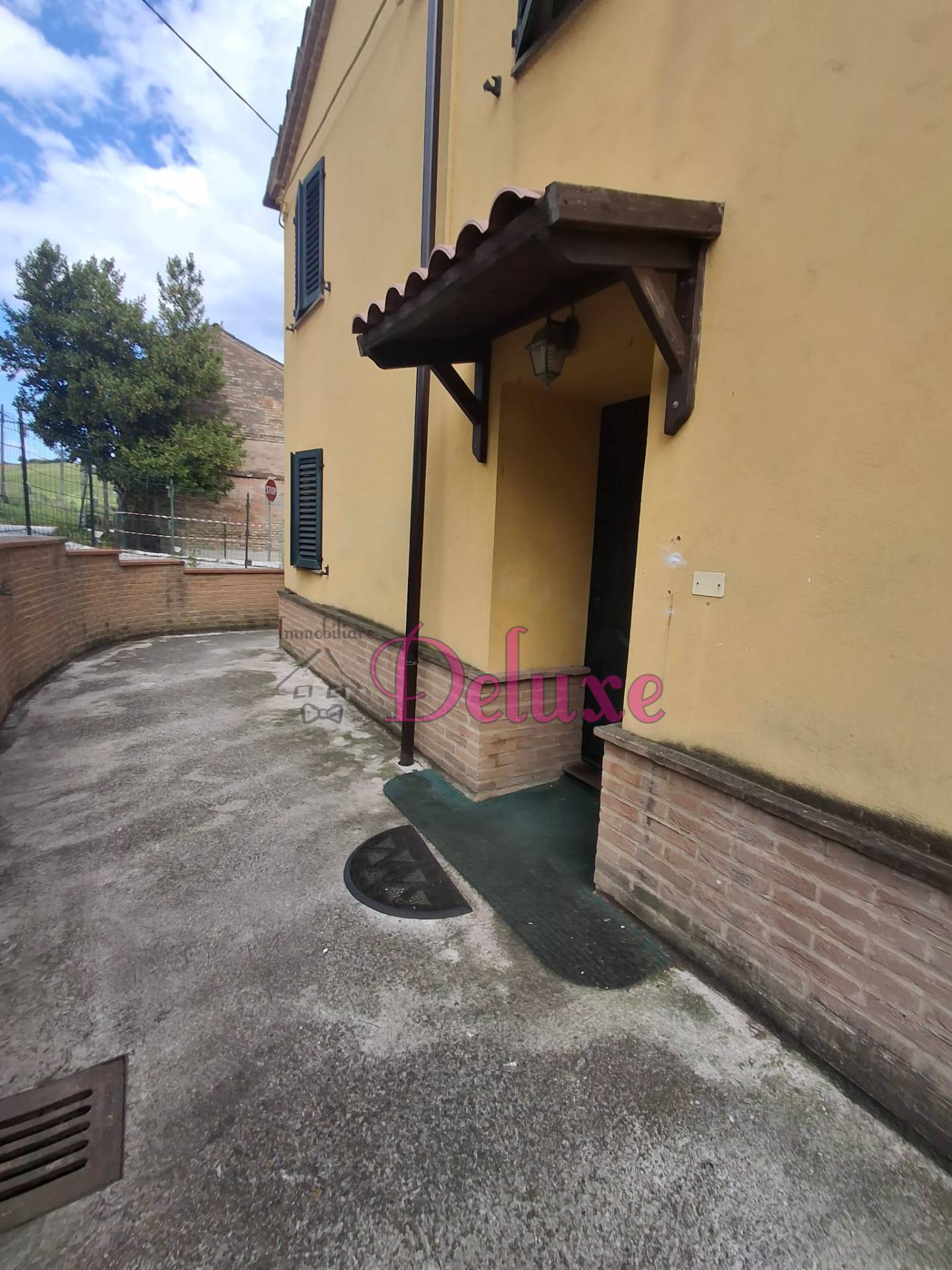 Casa singola in vendita a Corridonia, San Claudio
