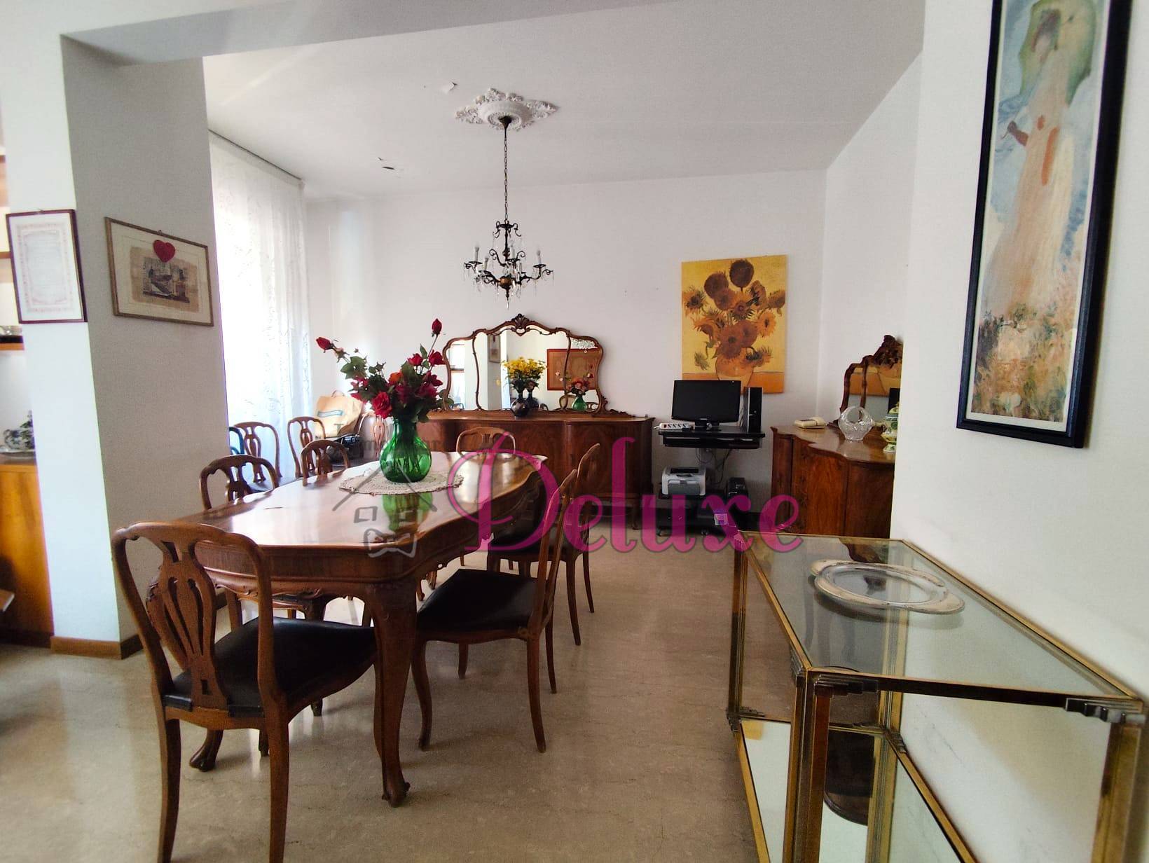 Appartamento in vendita a Macerata, Semicentrale