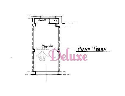 Locale commerciale in vendita a Macerata