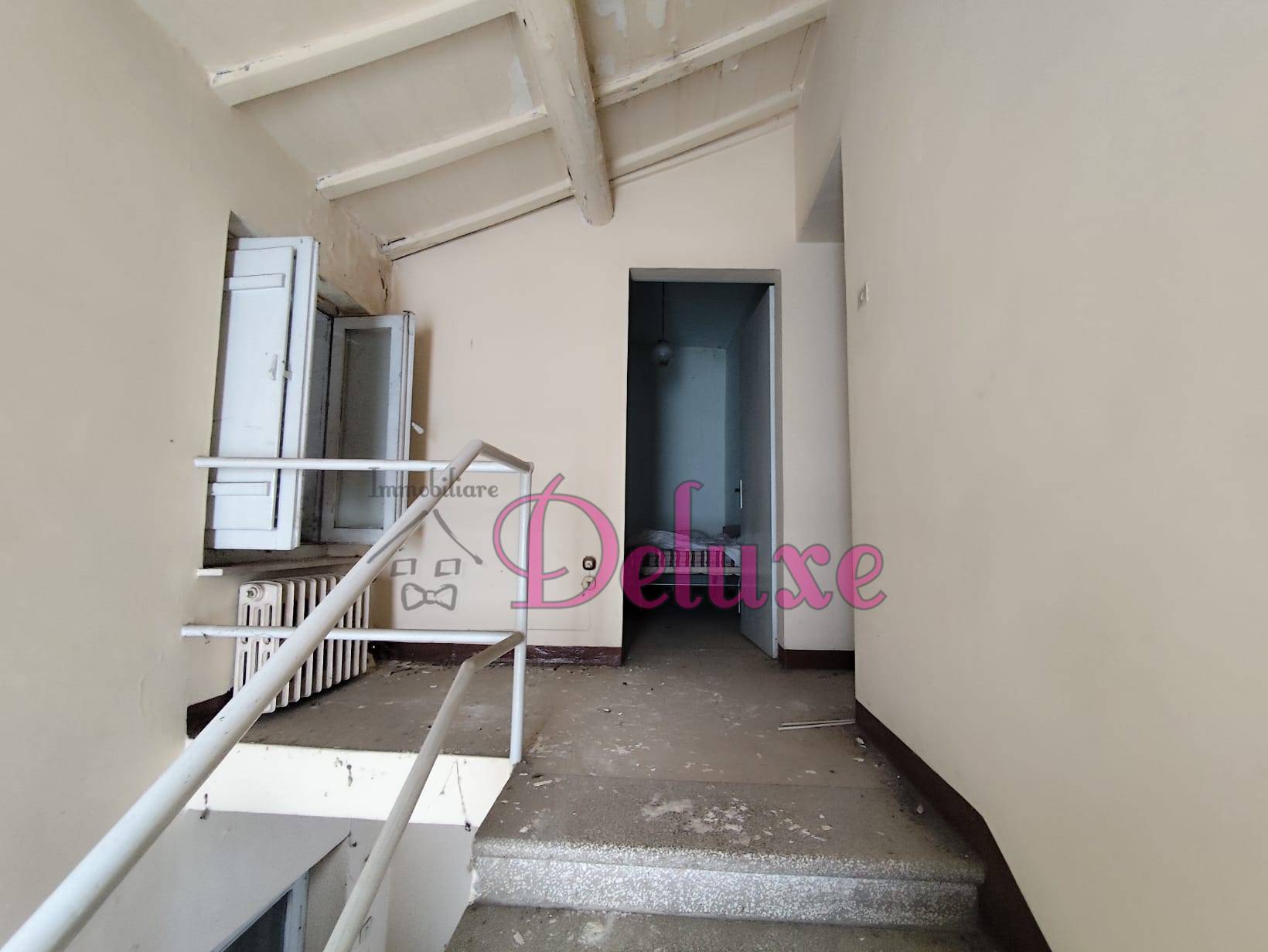 Casa Indipendente in vendita a Macerata, Villa Potenza