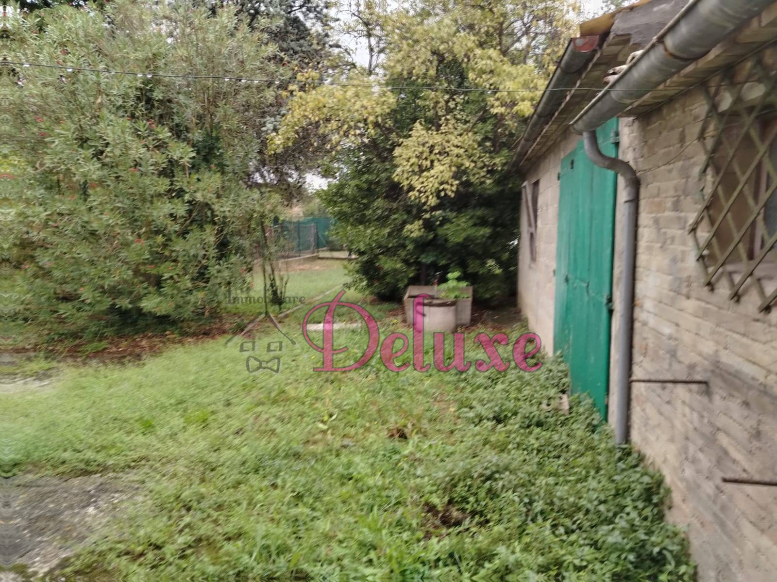 Casa Indipendente in vendita a Macerata, Villa Potenza