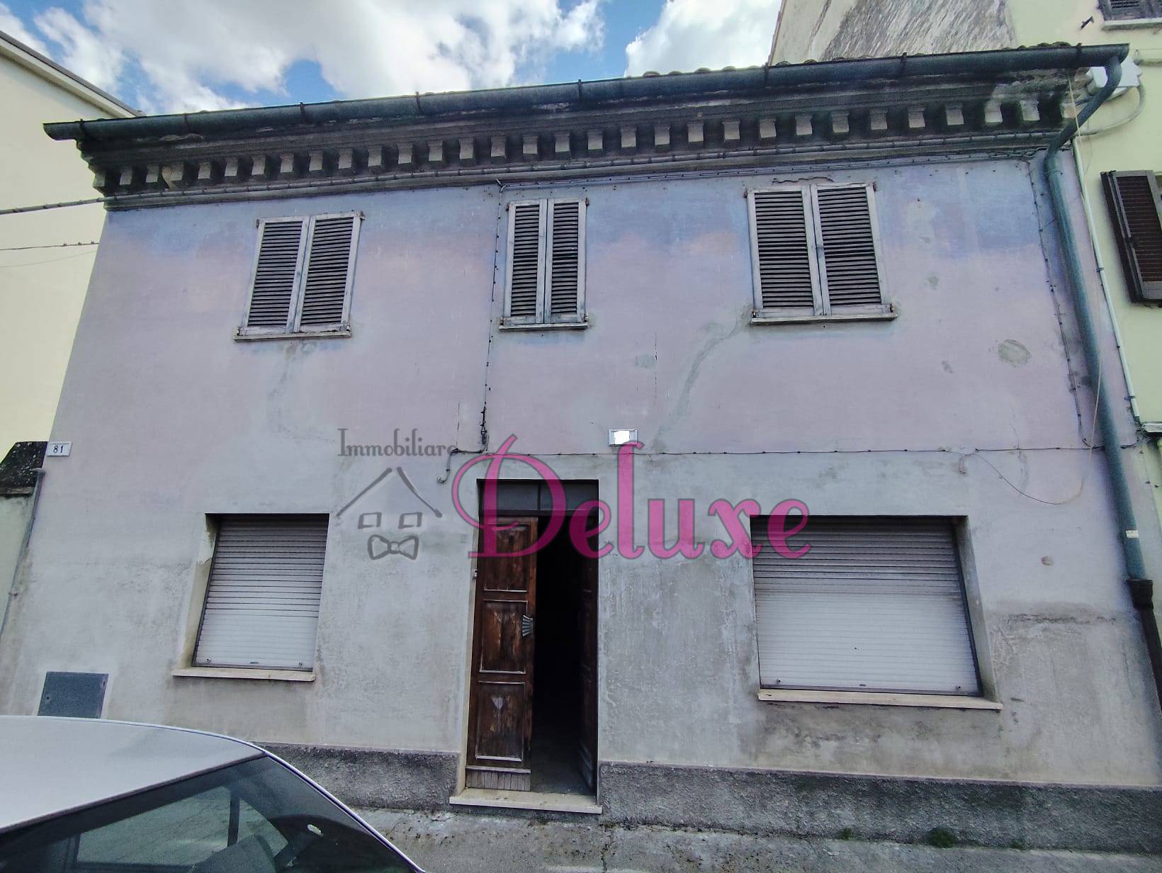 Casa Indipendente in vendita a Macerata, Villa Potenza