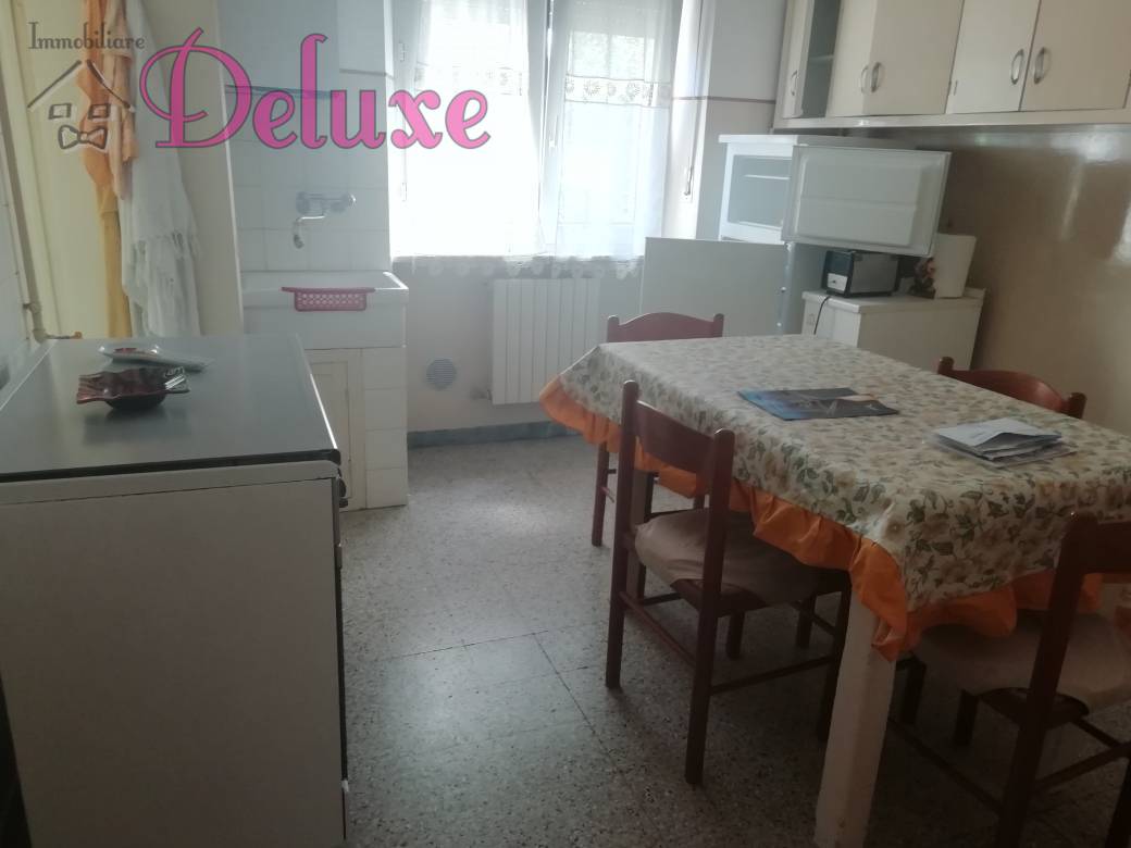 Appartamento in affitto a Macerata, Semicentrale
