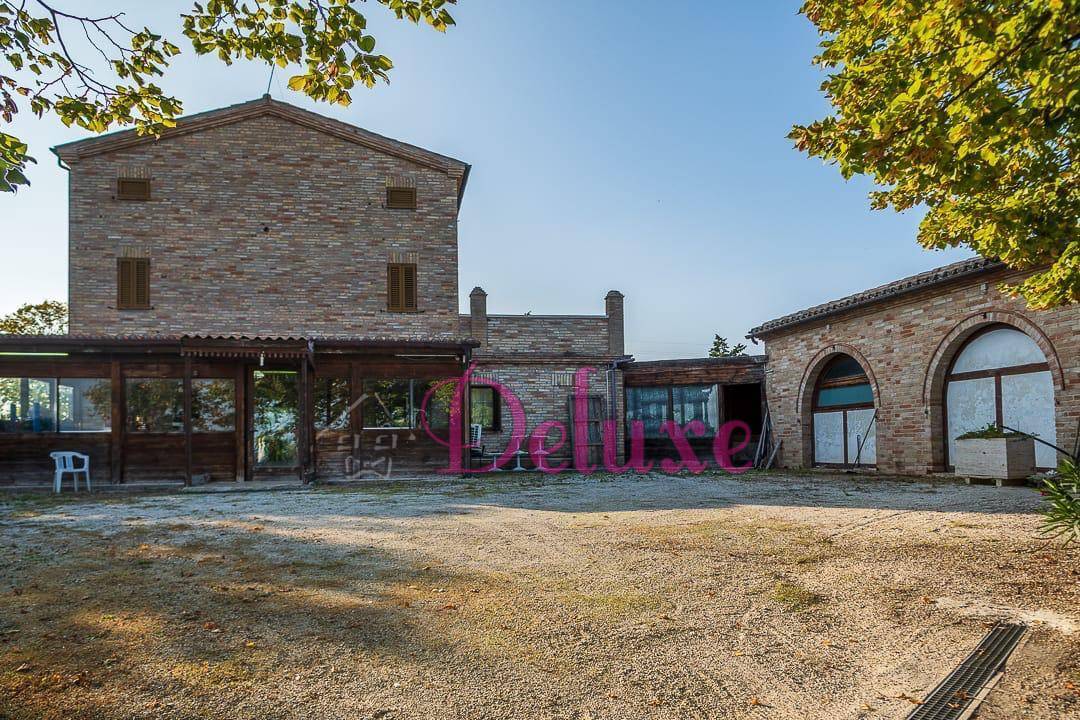 Villa in vendita a Montecassiano