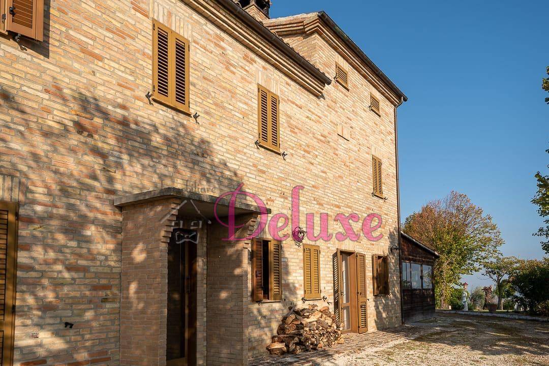 Villa in vendita a Montecassiano