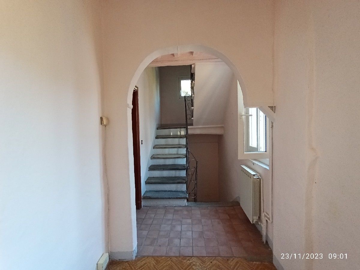 Rustico con box a Camaiore