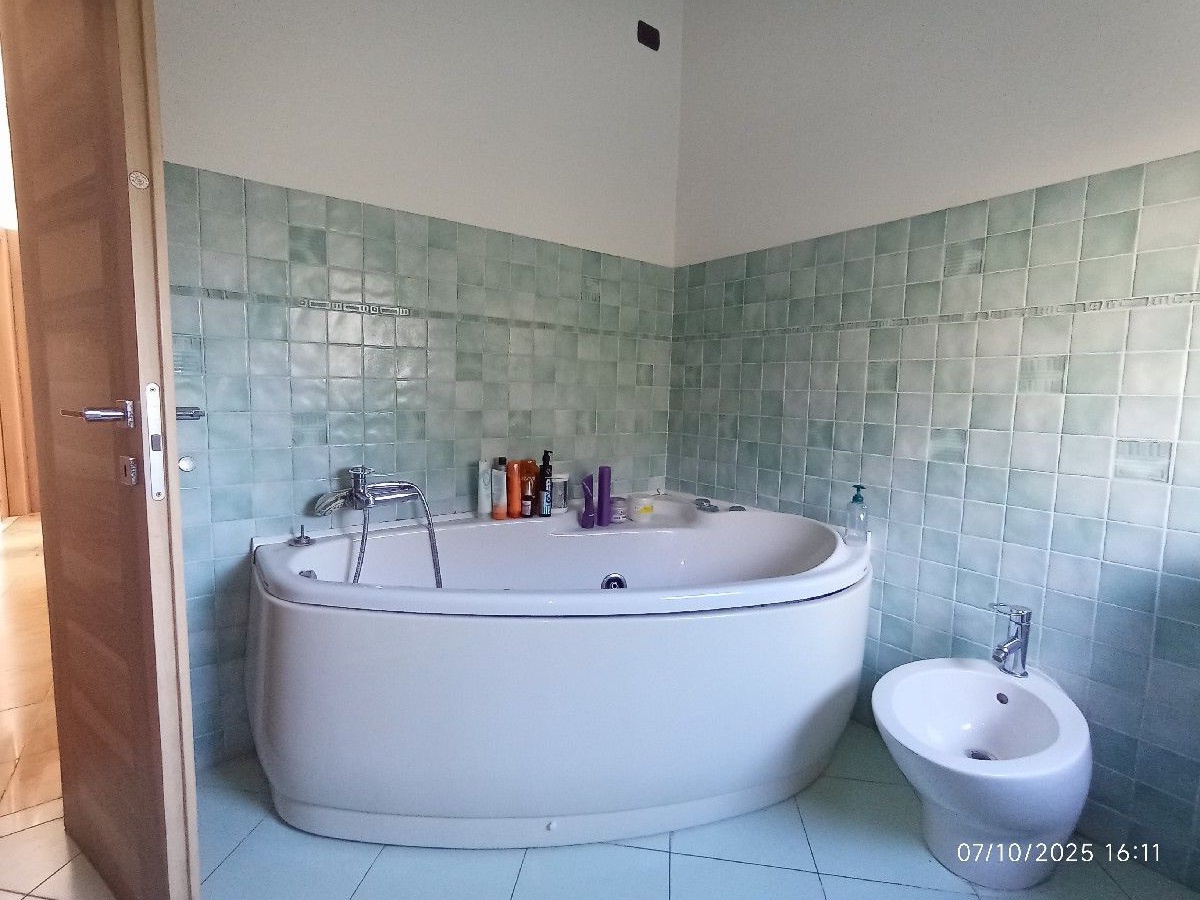 Villa con giardino a Camaiore