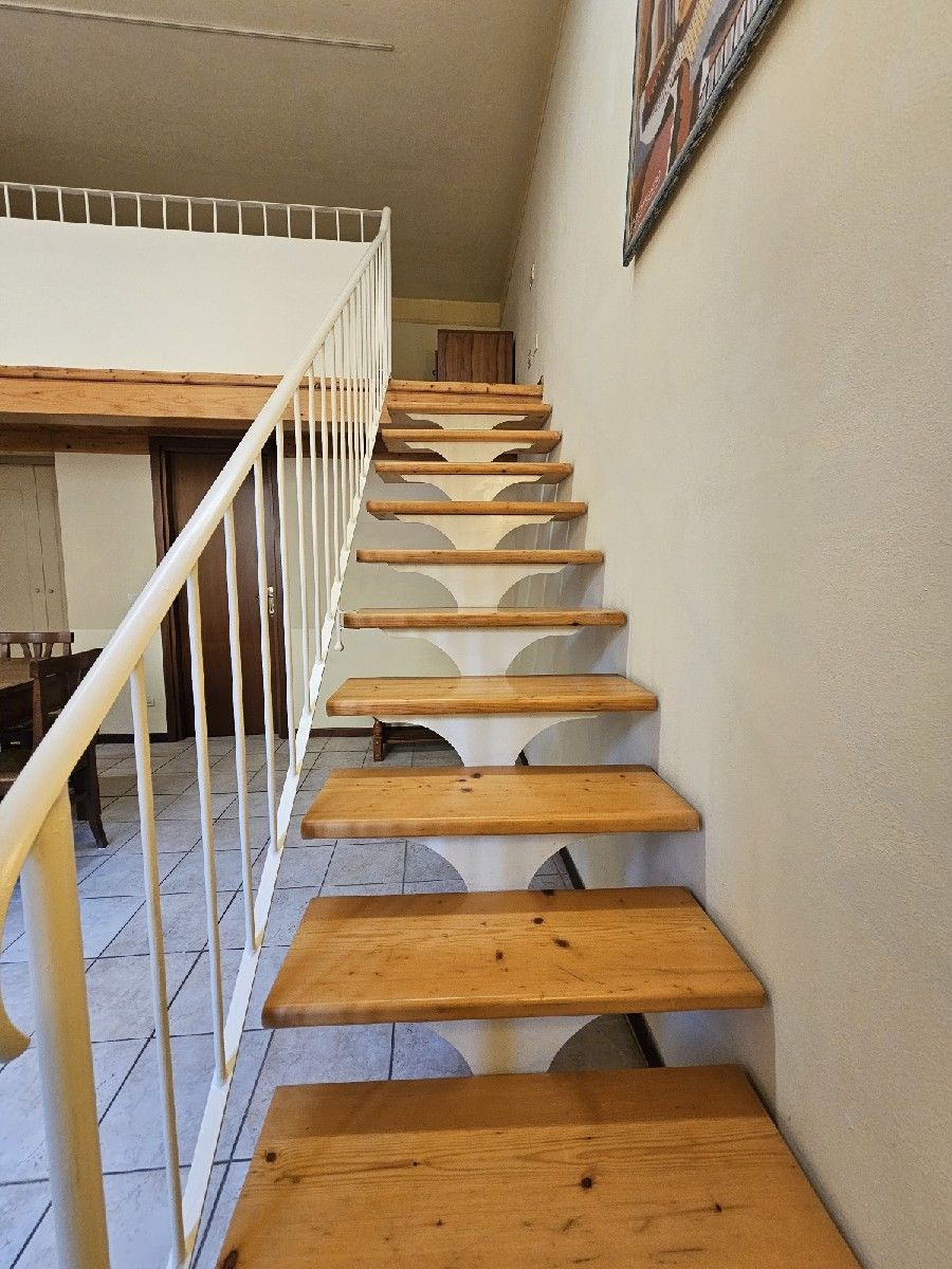 Bilocale in vendita in via vittorio emanuele, Camaiore