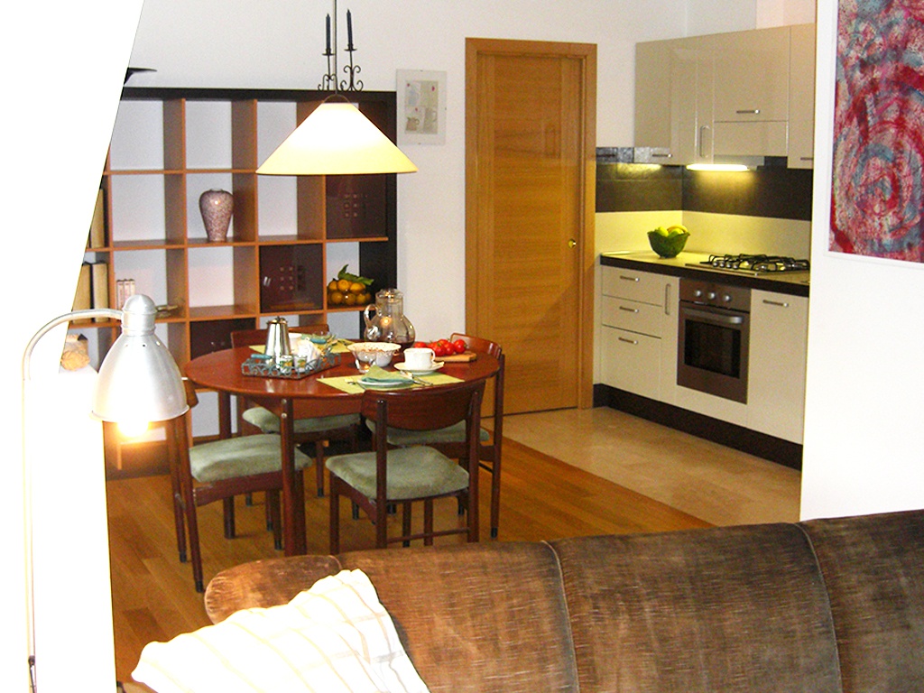Casa indipendente in vendita in via roma, Camaiore