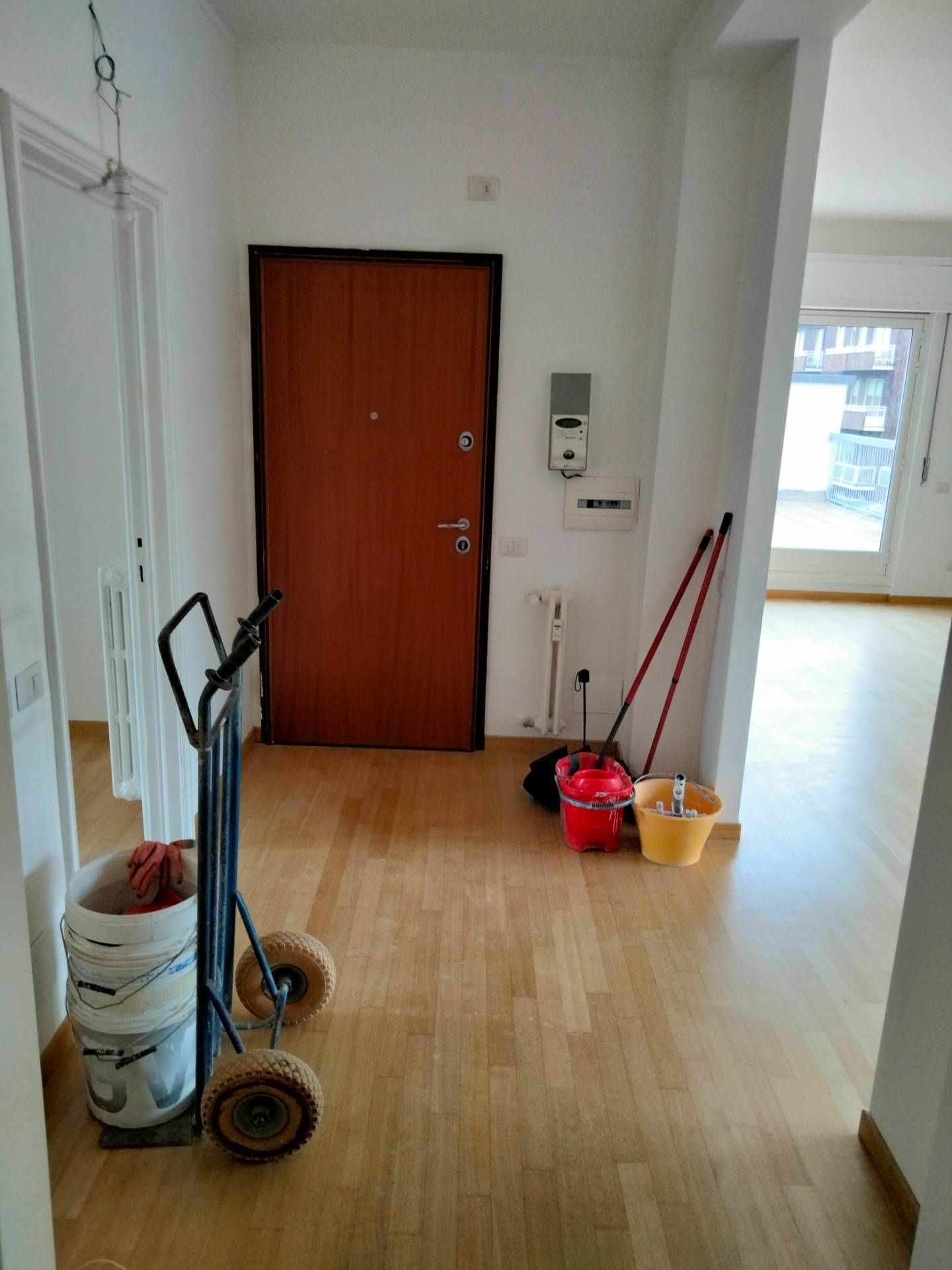 Appartamento con terrazzo, Milano corvetto