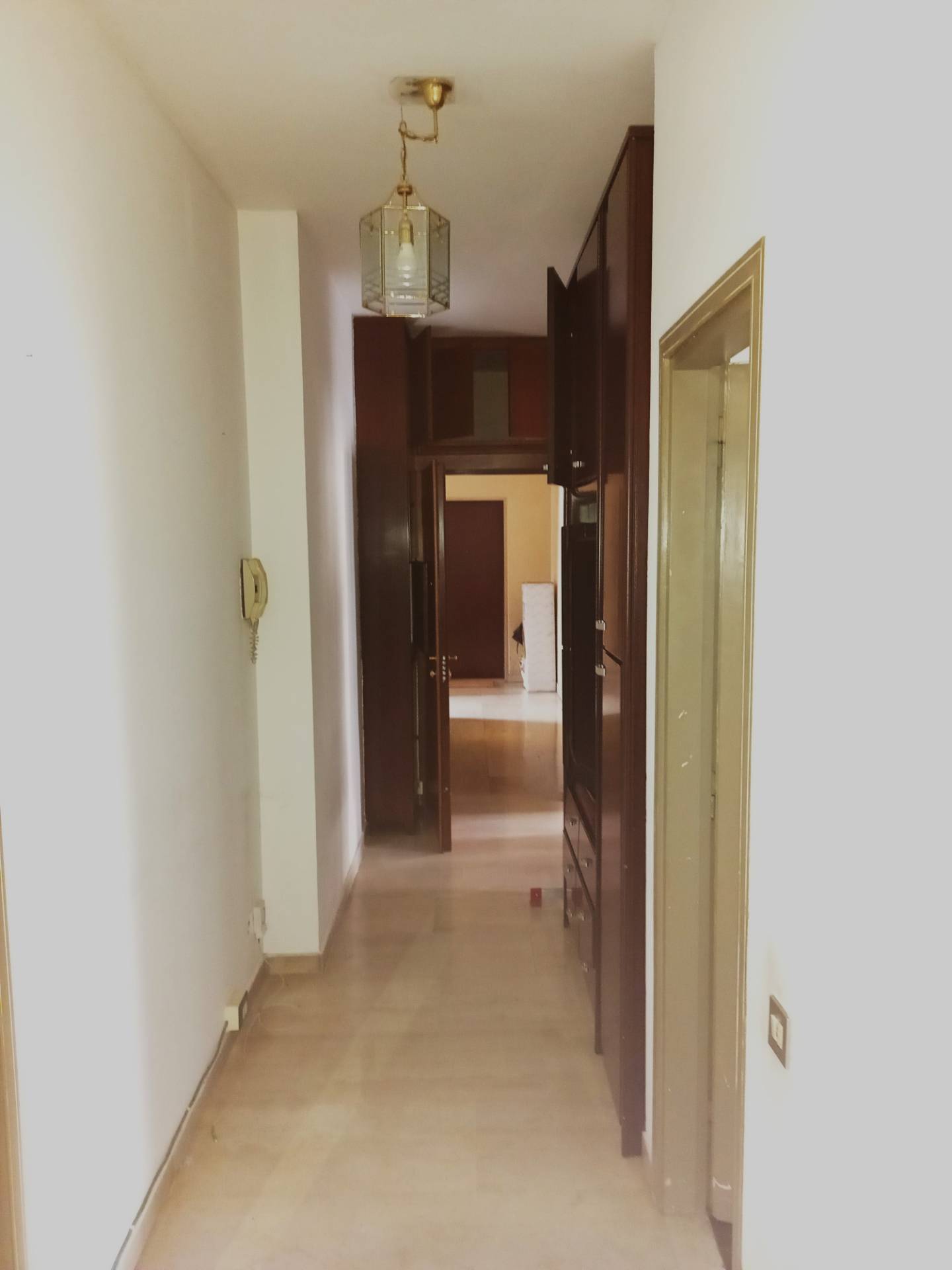 Appartamento in vendita a Milano, Baggio