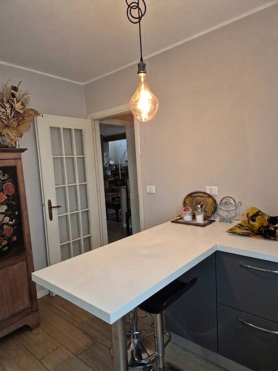 Villa Singola in vendita a Bardolino, Centro