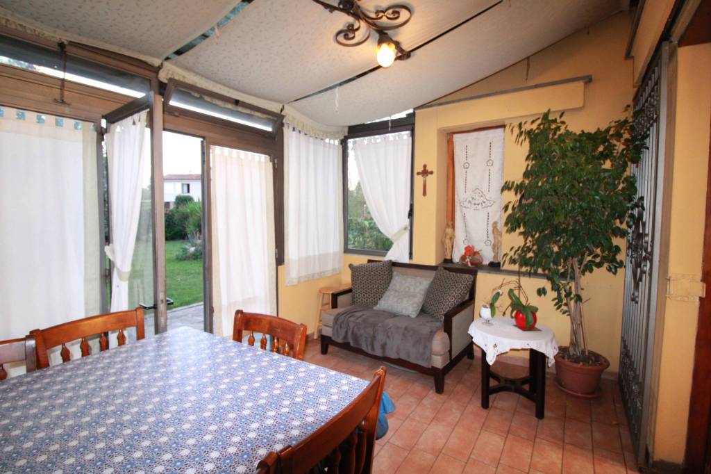 Villa con giardino a Pontedera