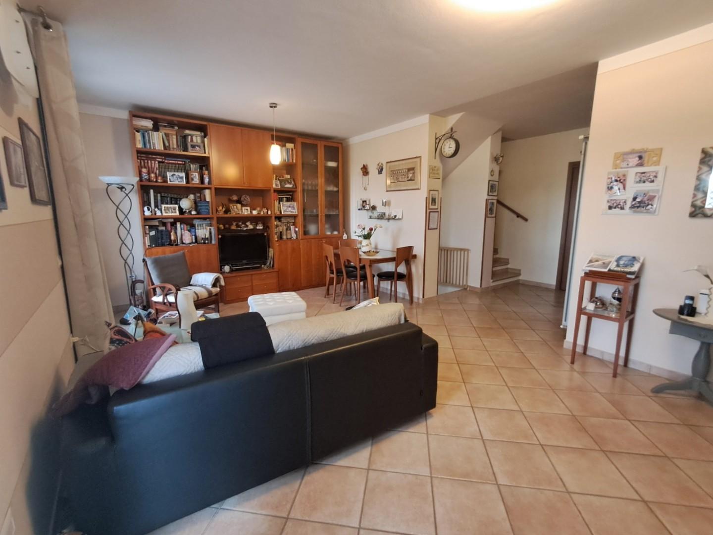 Villa con giardino a Capannoli