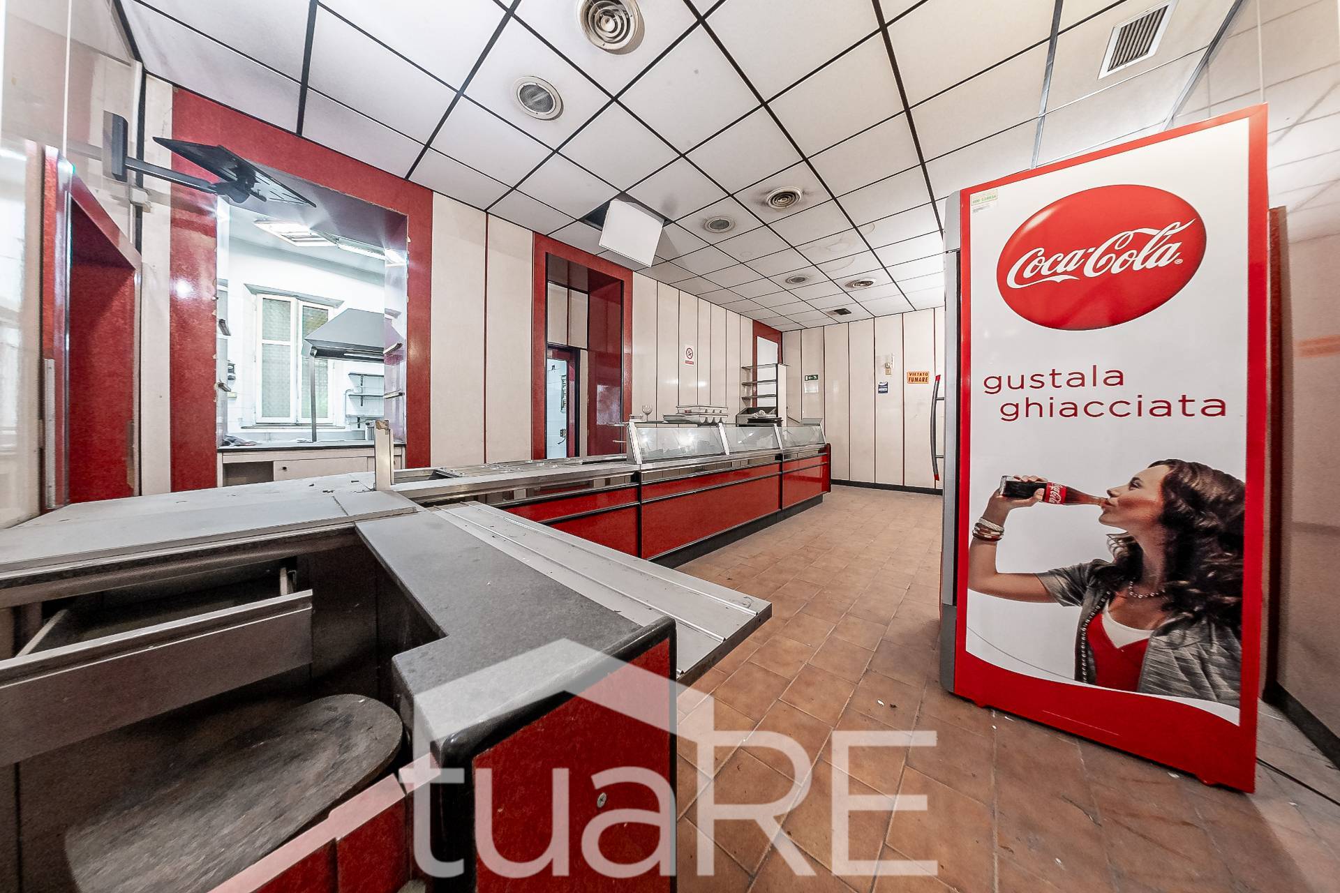 Locale commerciale in affitto a Roma, Centro Storico