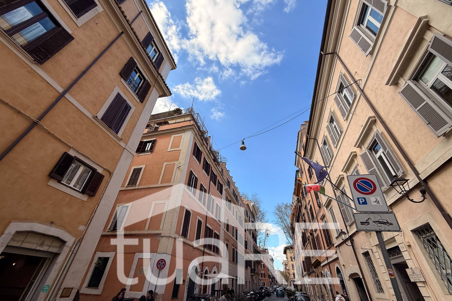 Deposito in vendita a Roma, Trastevere