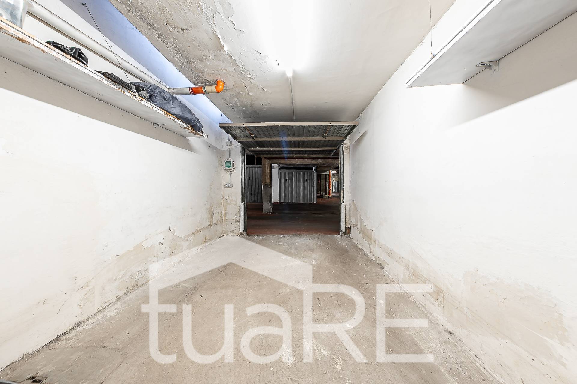 Box o garage in vendita a Roma