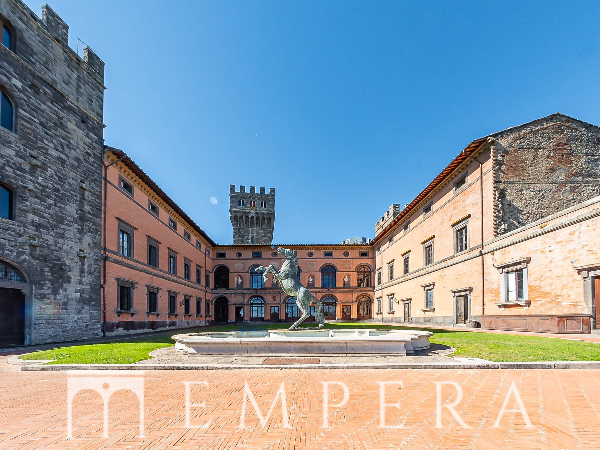 Residenziale in vendita a Acquapendente, Torre Alfina