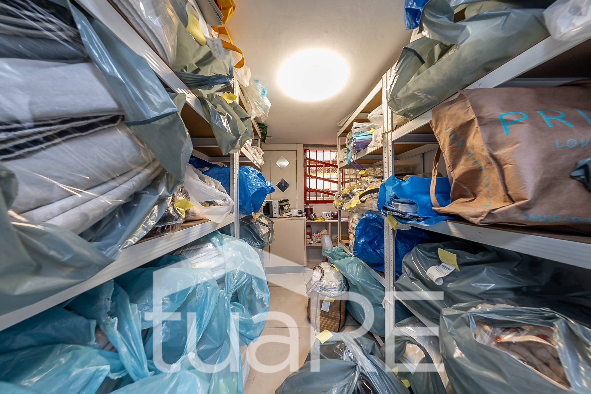 Locale commerciale in vendita a Roma, Trastevere