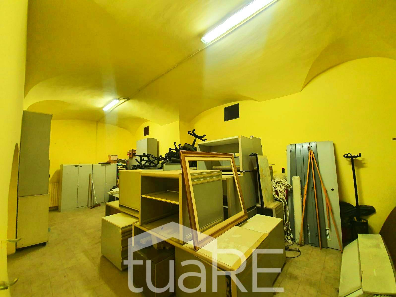 Locale commerciale in vendita a Roma, Trieste