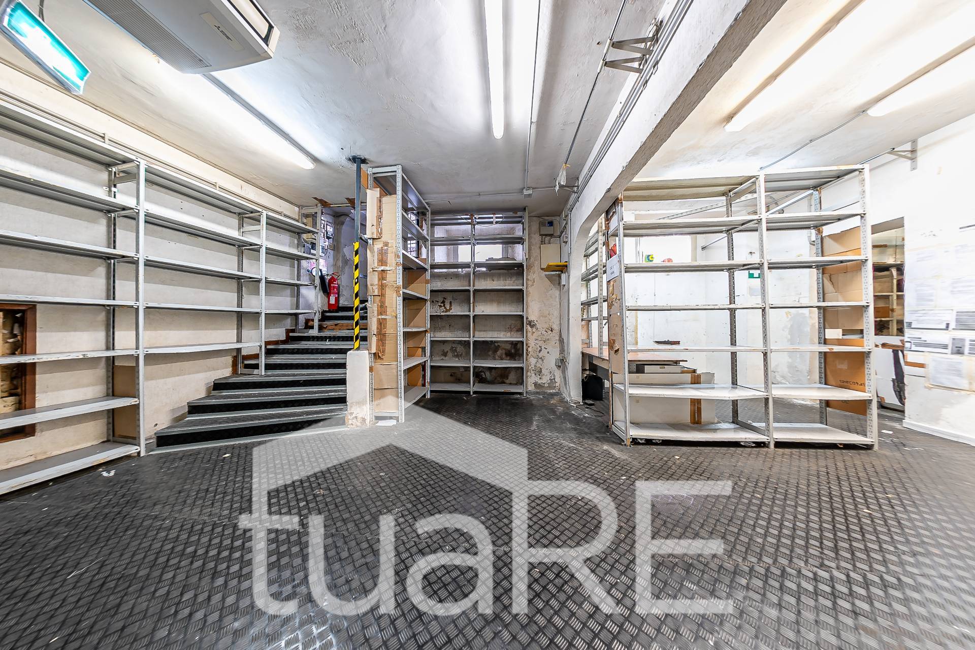 Deposito in affitto a Roma, Prati