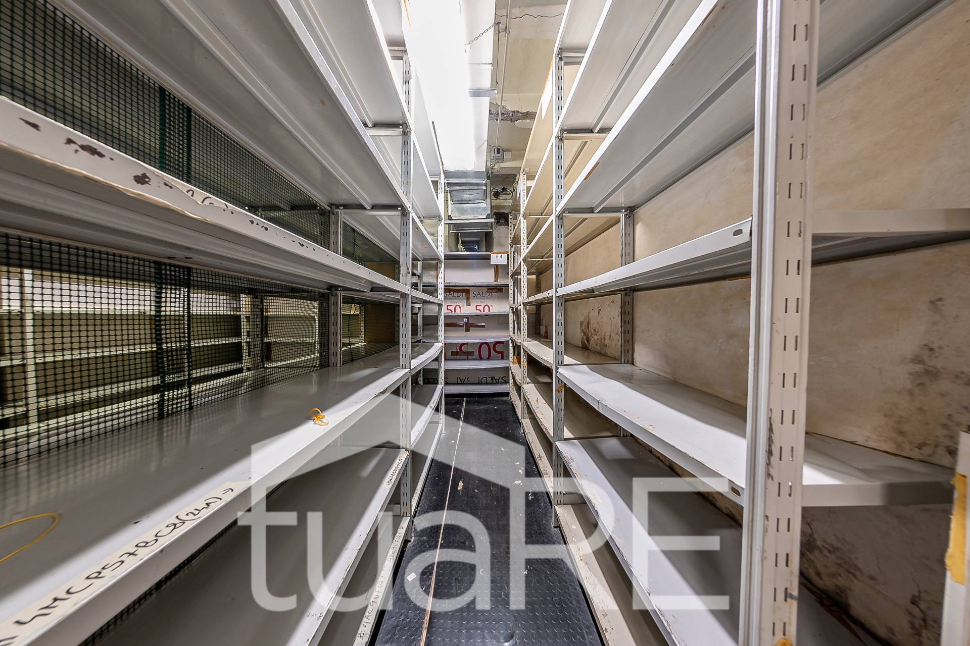 Deposito in affitto a Roma, Prati