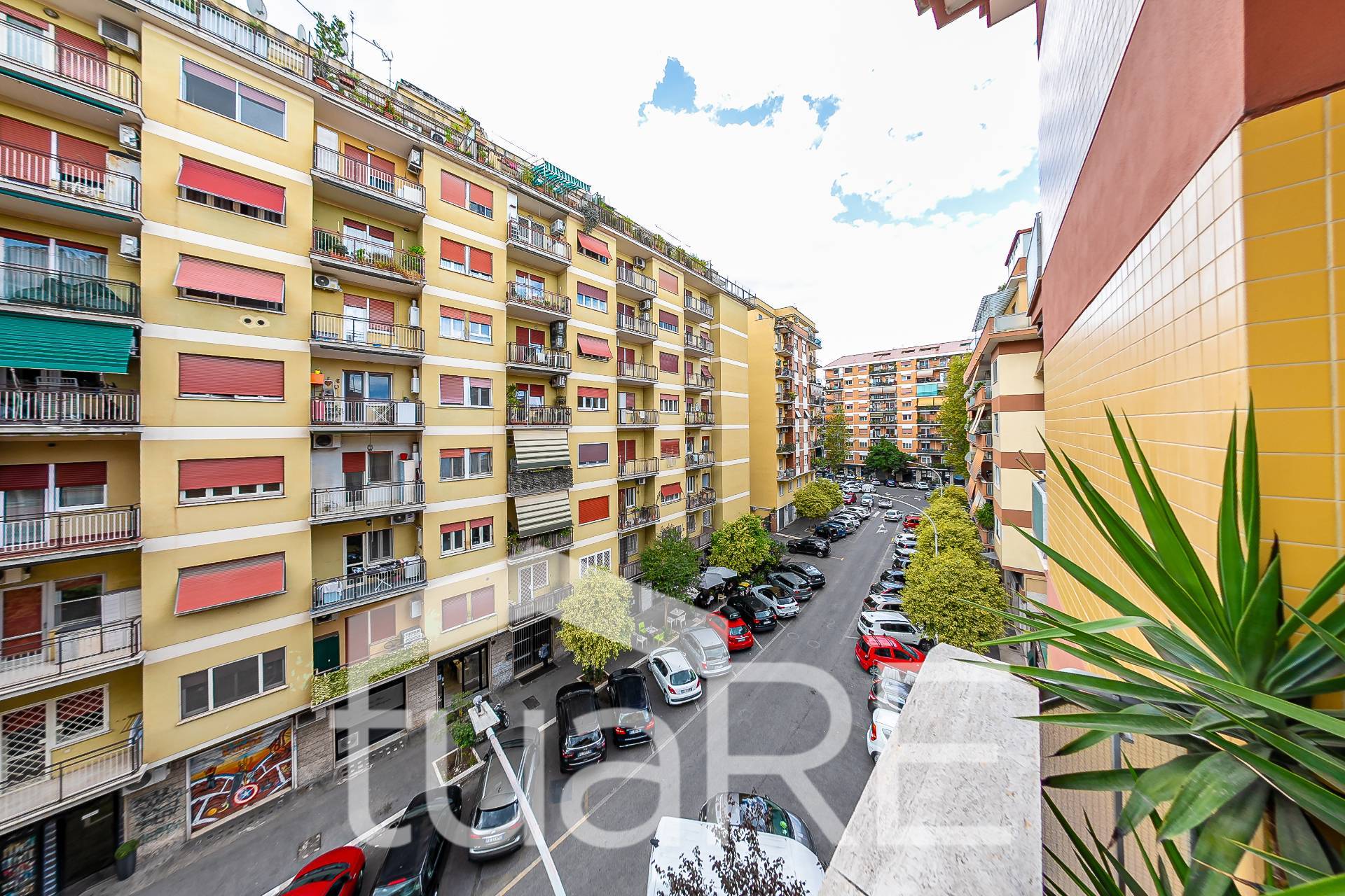 Deposito in vendita a Roma, Marconi