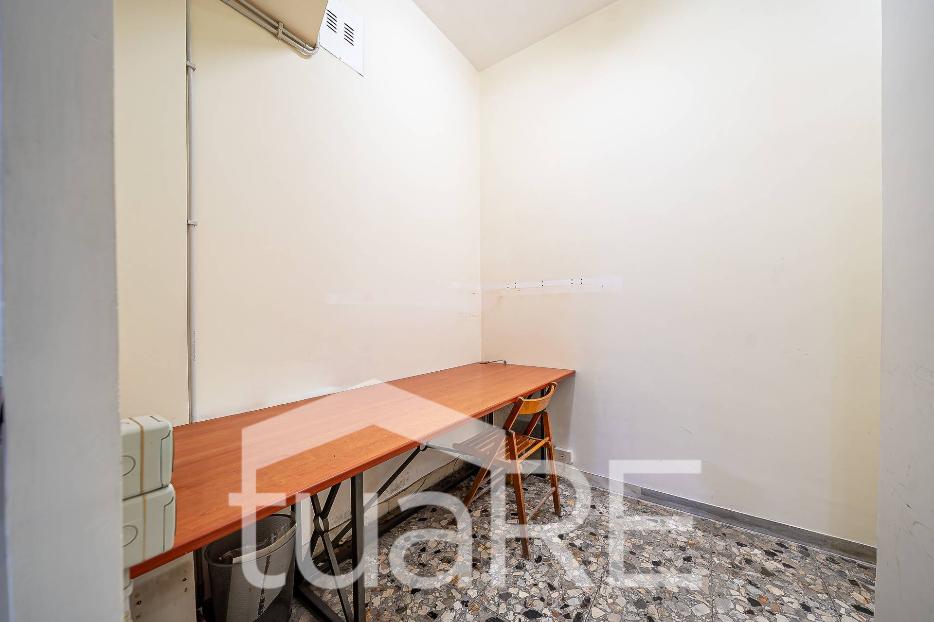 Locale commerciale in vendita a Roma, Boccea