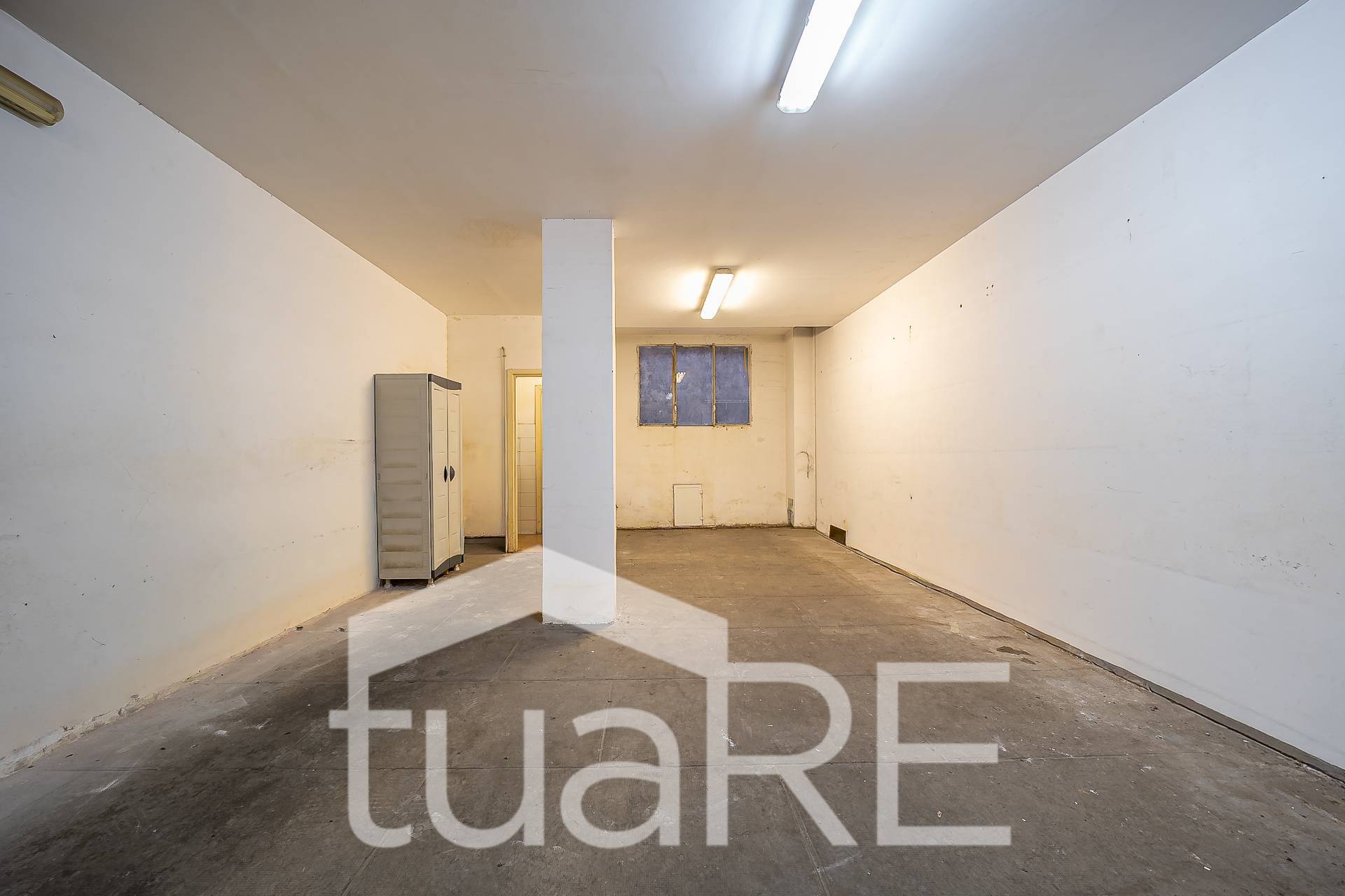 Locale commerciale in vendita a Roma, Boccea