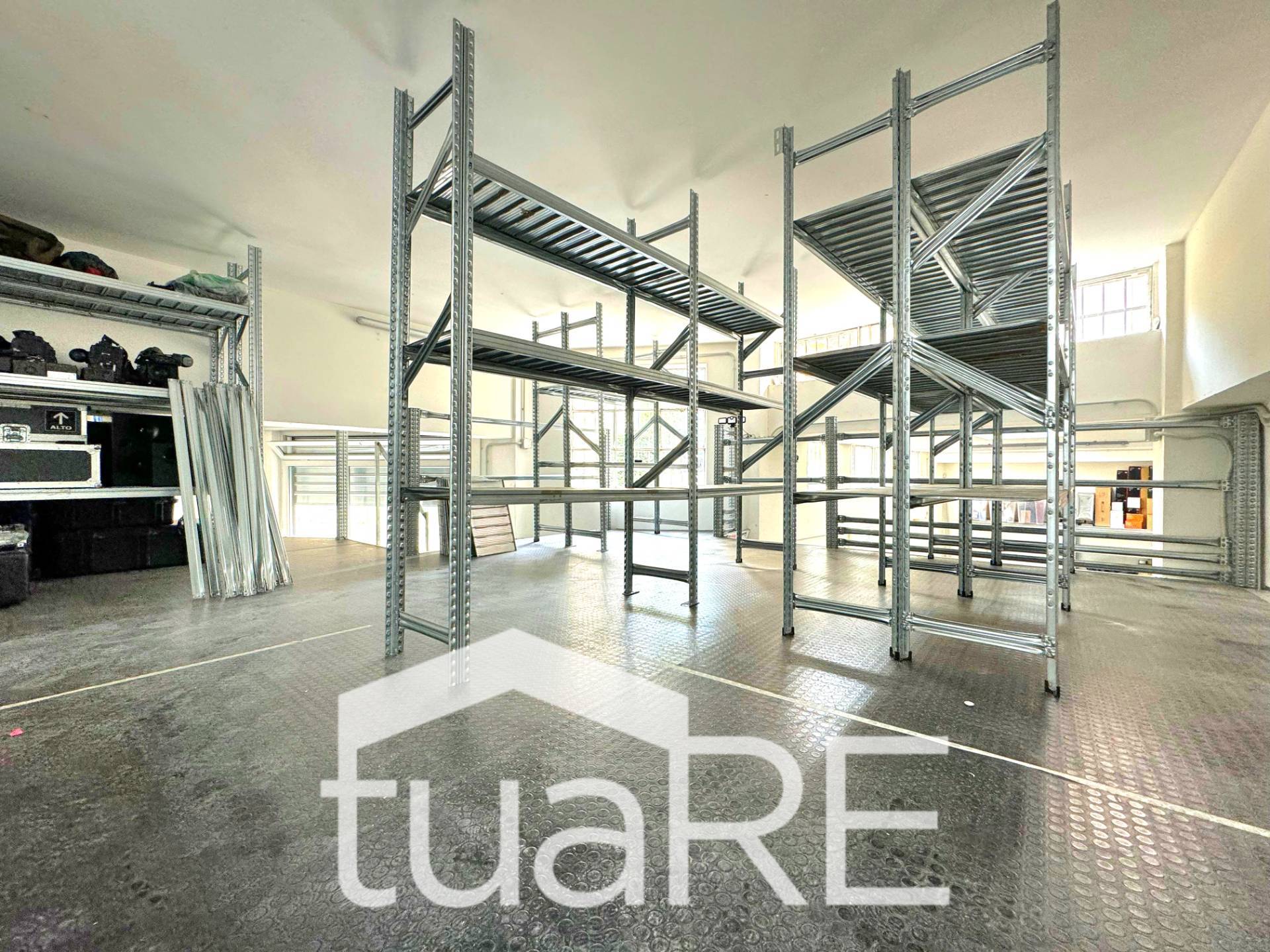 Box o garage in vendita a Roma, Prati