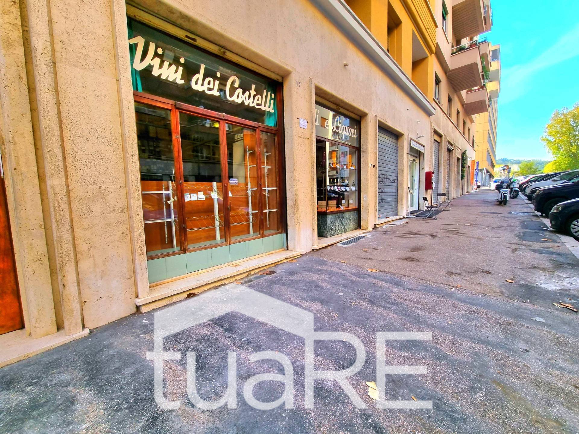 Locale commerciale in vendita a Roma