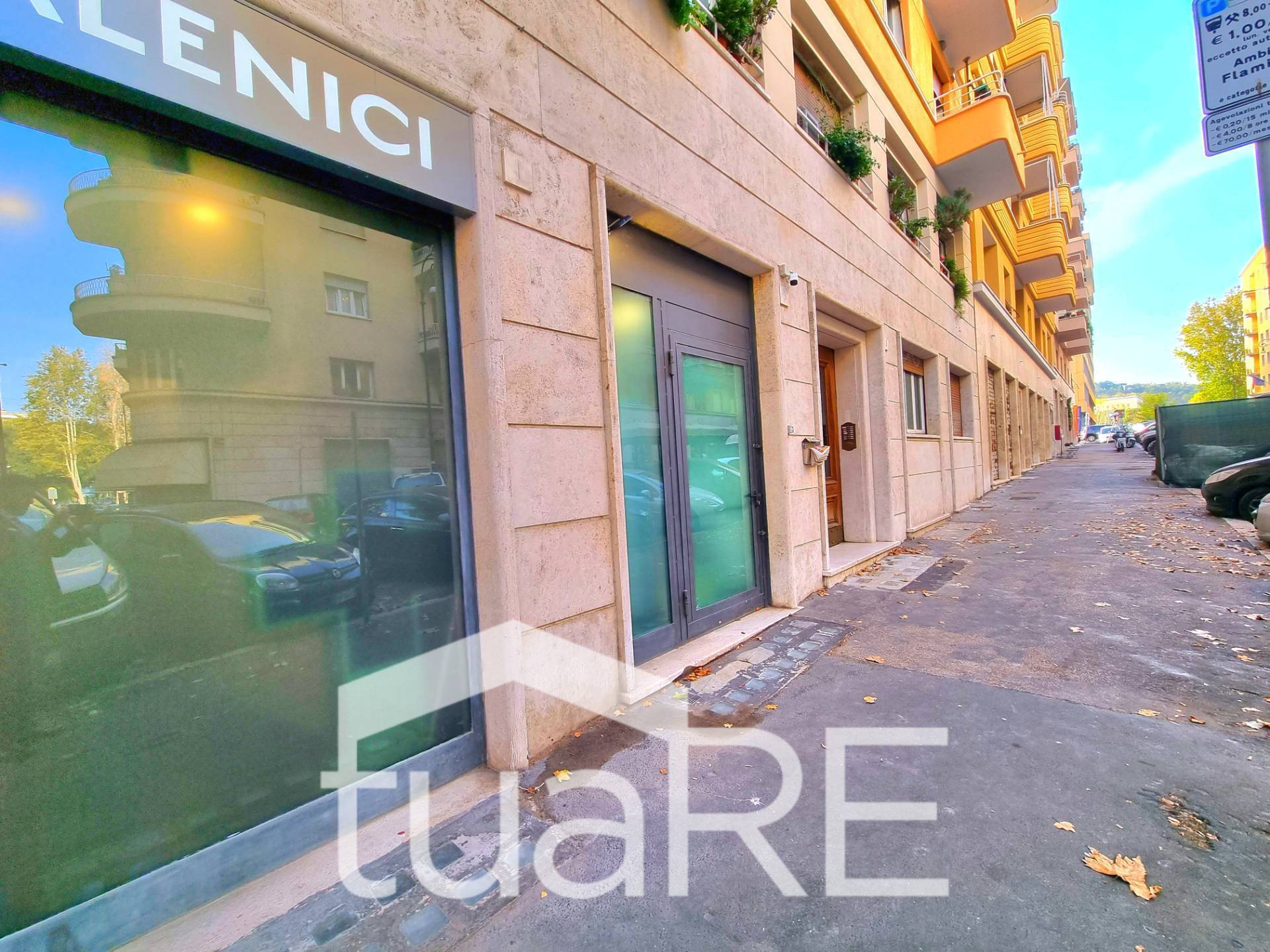 Locale commerciale in vendita a Roma