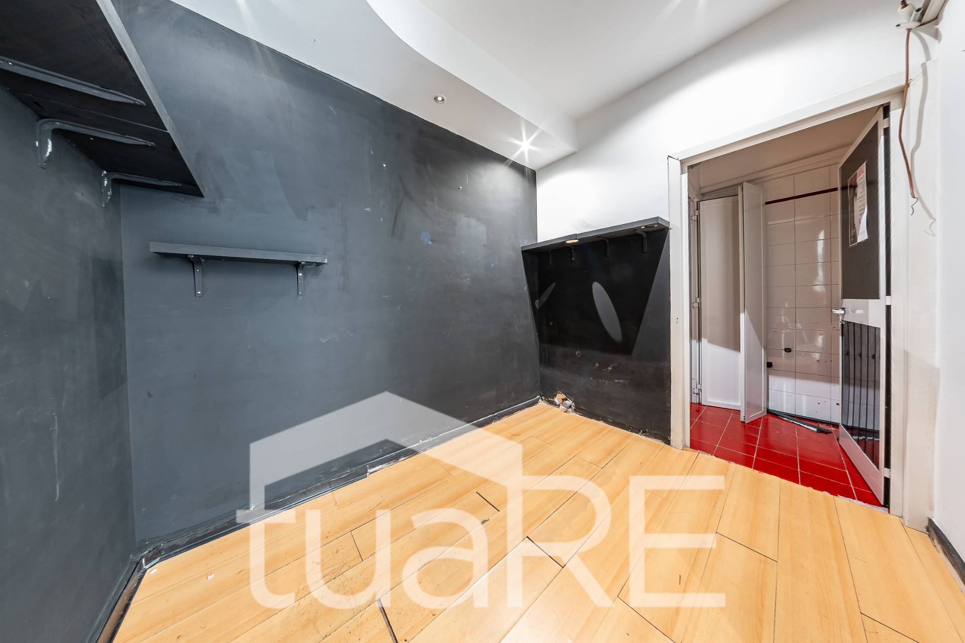 Locale commerciale in affitto a Roma