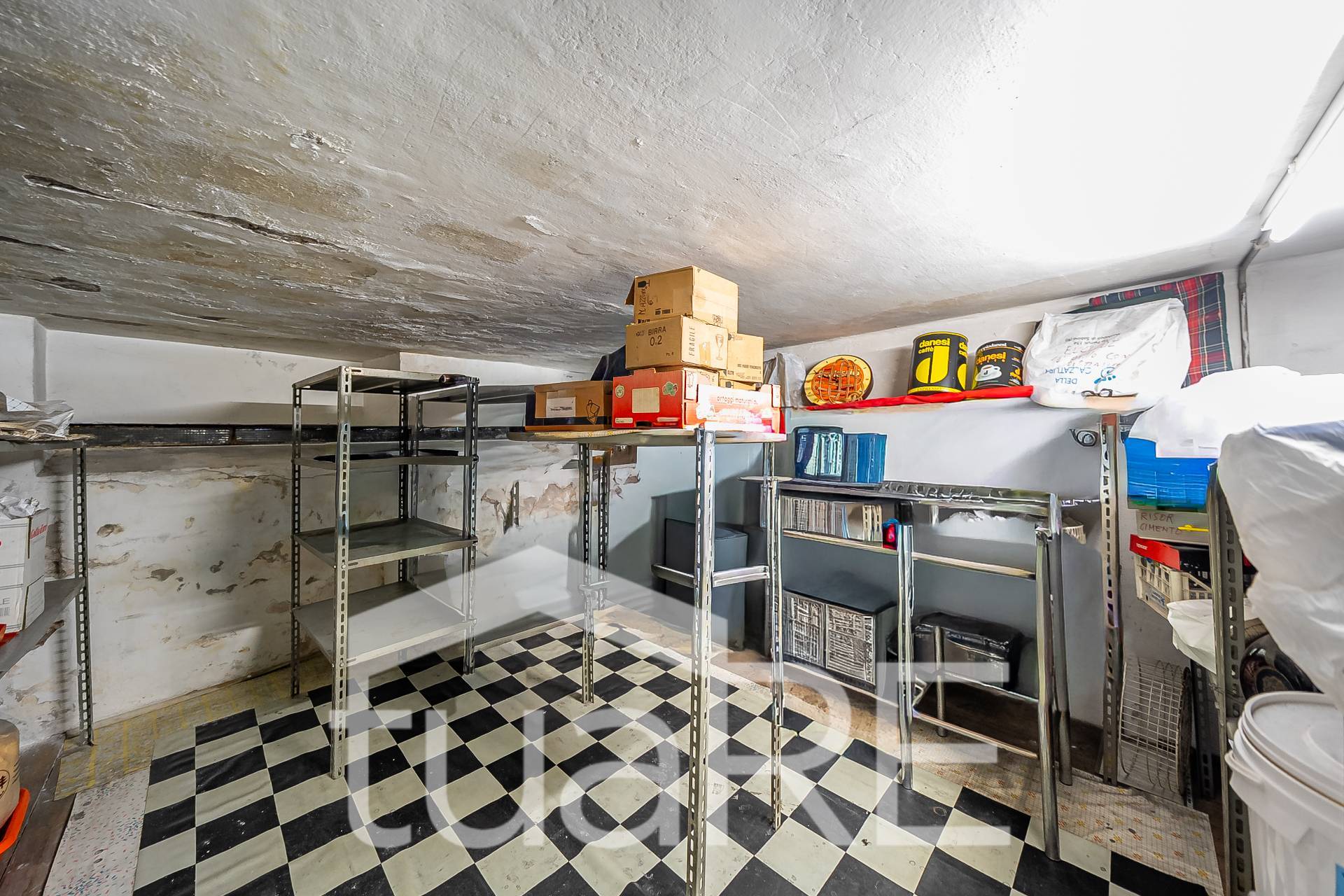 Box o garage in vendita a Roma, Marconi