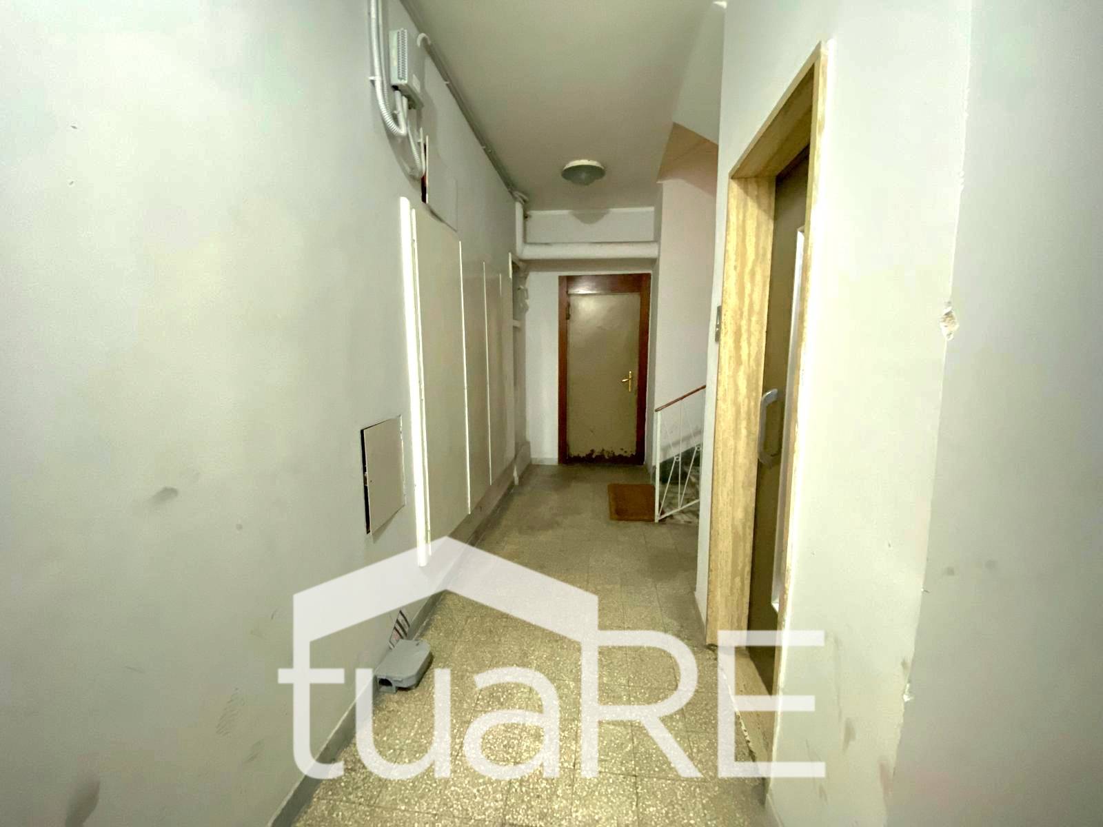 Deposito in vendita a Roma, Pineta Sacchetti