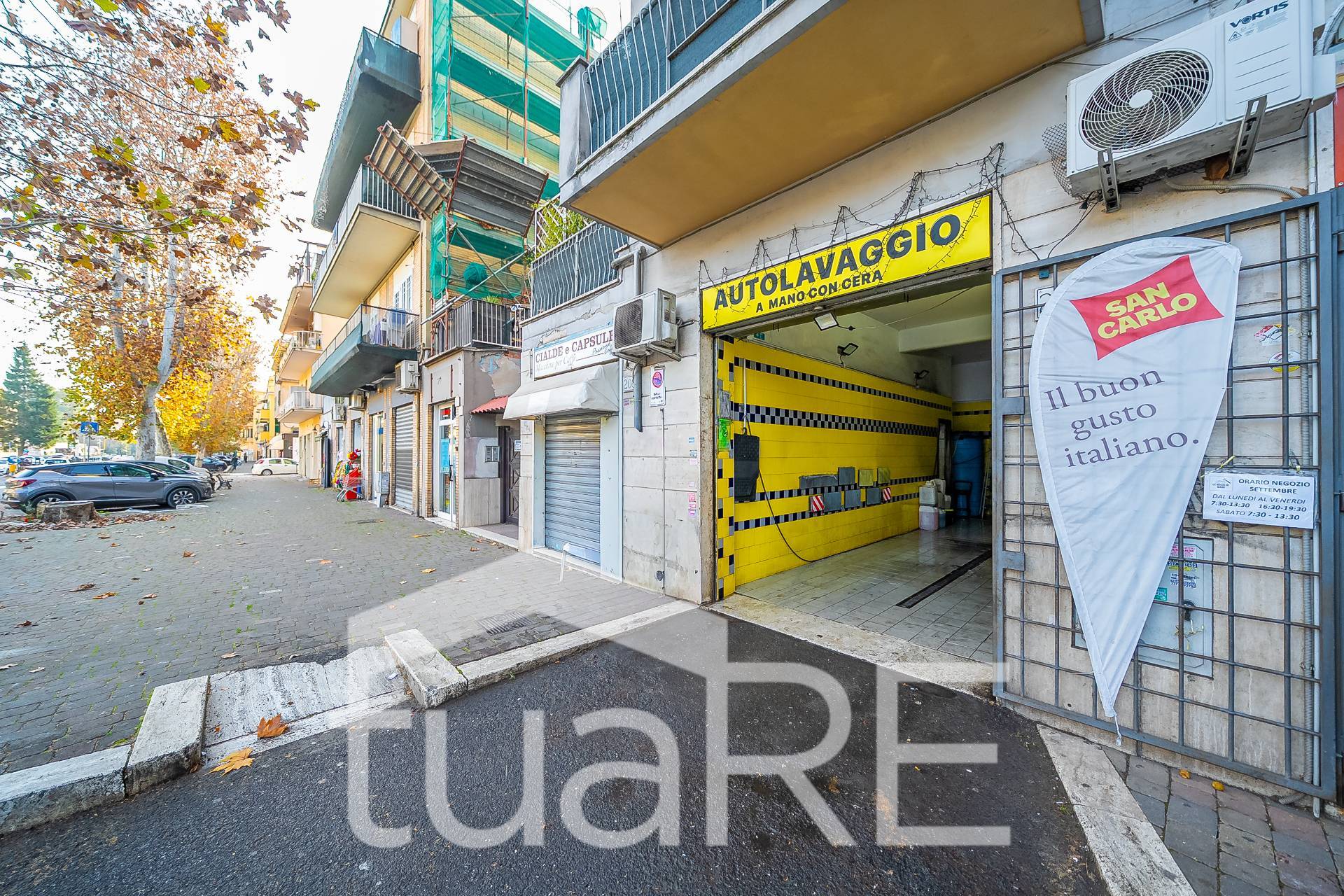 Locale commerciale in vendita a Roma