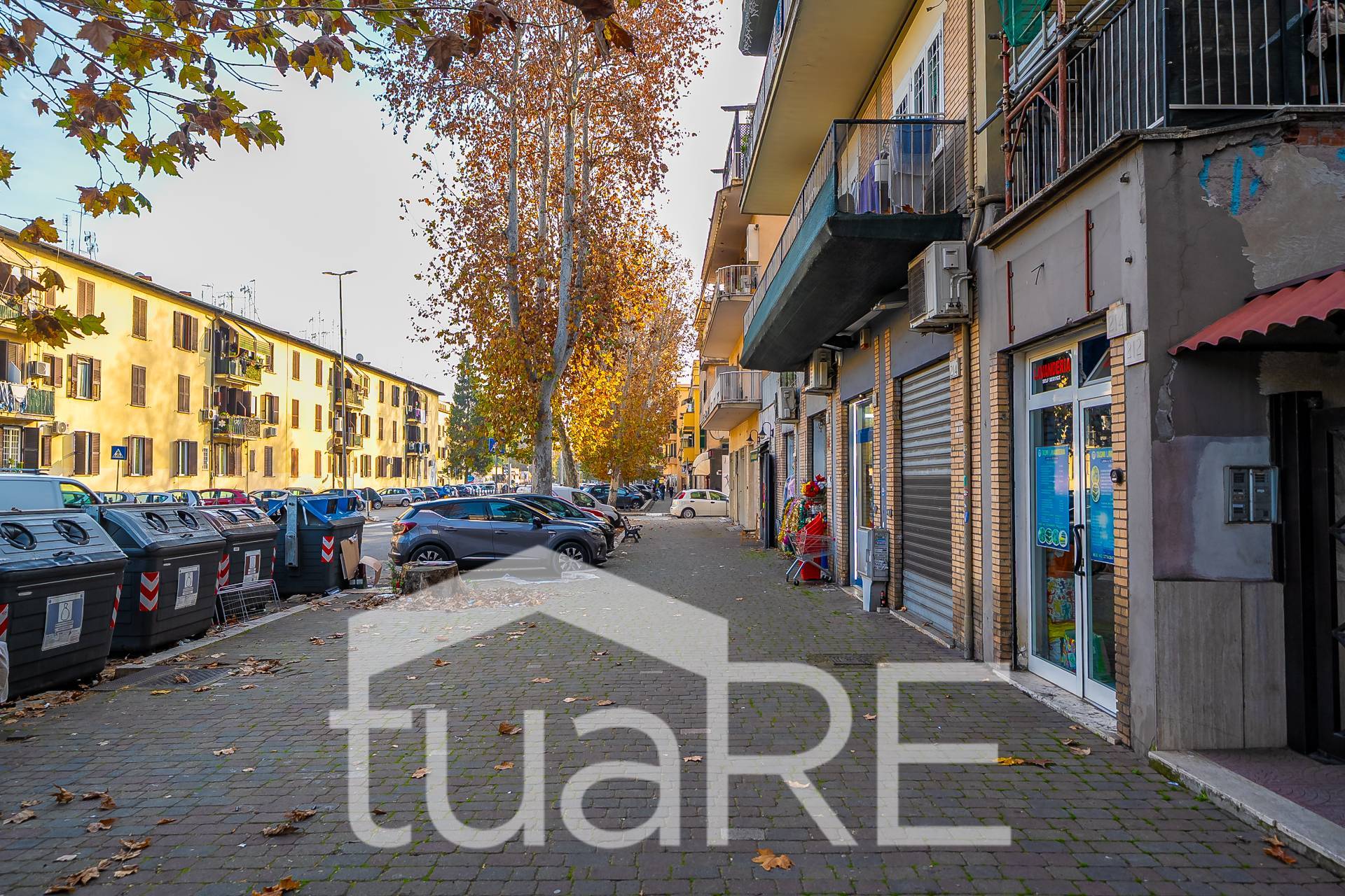 Locale commerciale in vendita a Roma