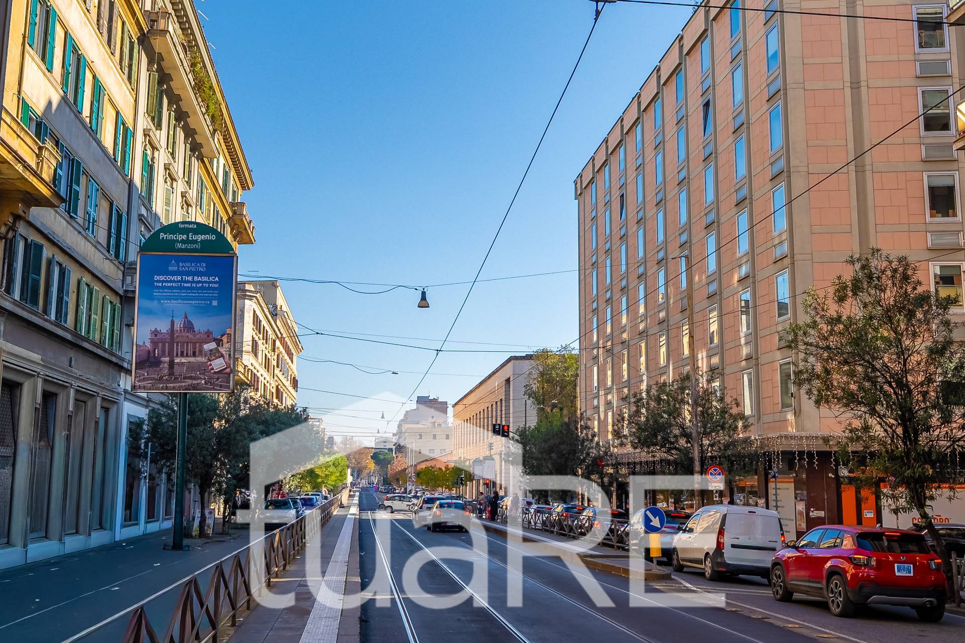 Locale commerciale in vendita a Roma, Esquilino