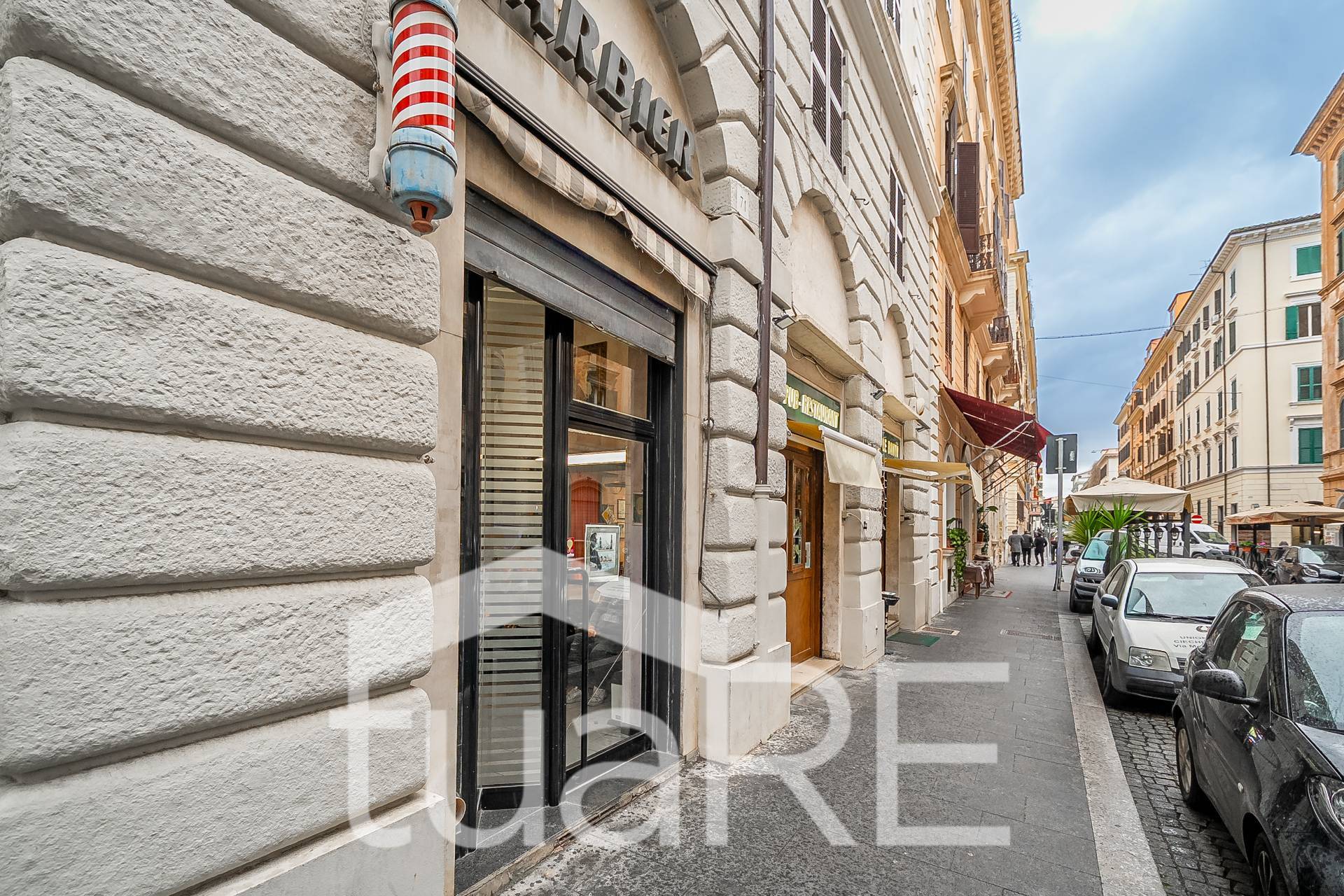 Locale commerciale in vendita a Roma