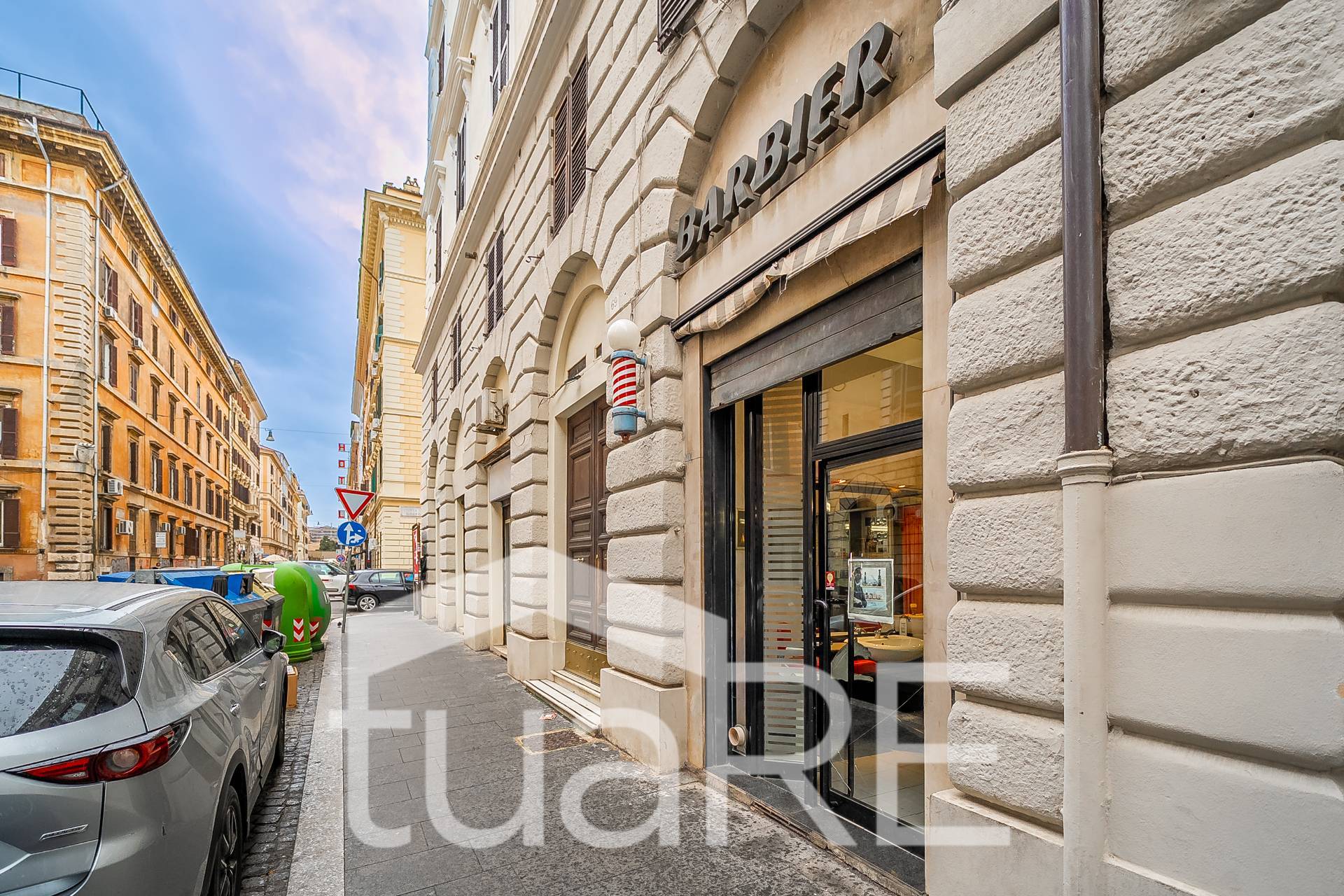 Locale commerciale in vendita a Roma