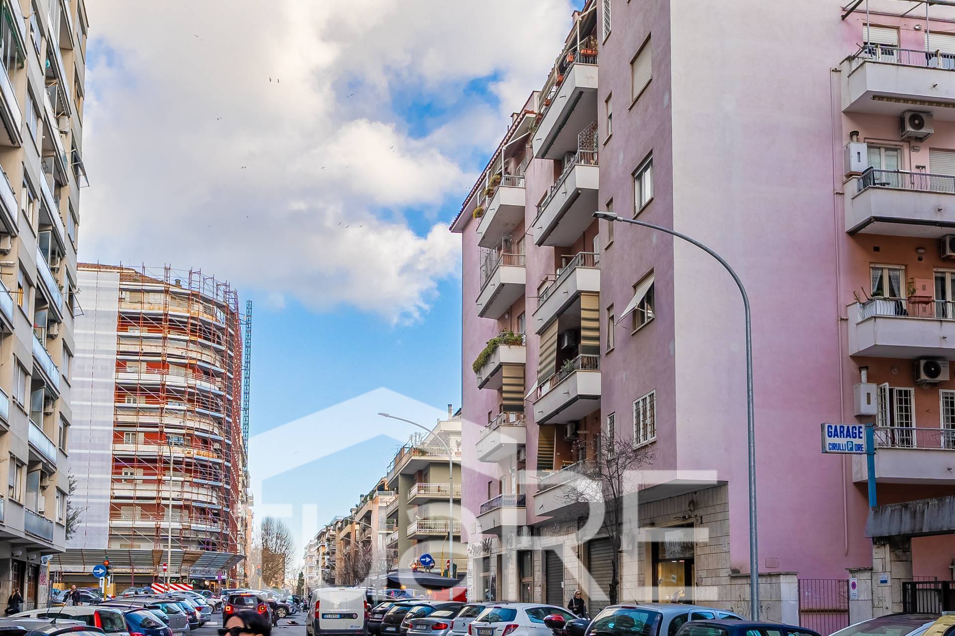 Locale commerciale in vendita a Roma, Marconi