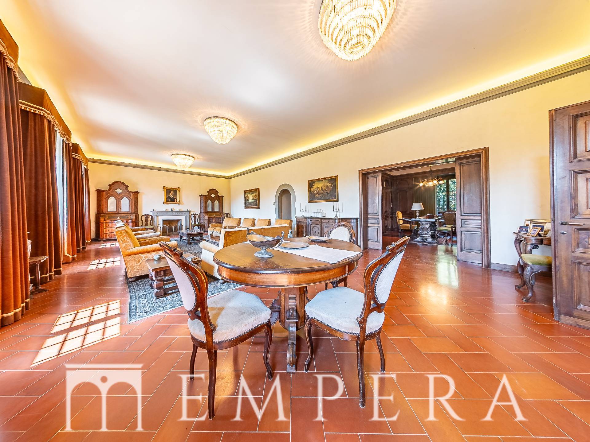 Villa in vendita a Scandicci