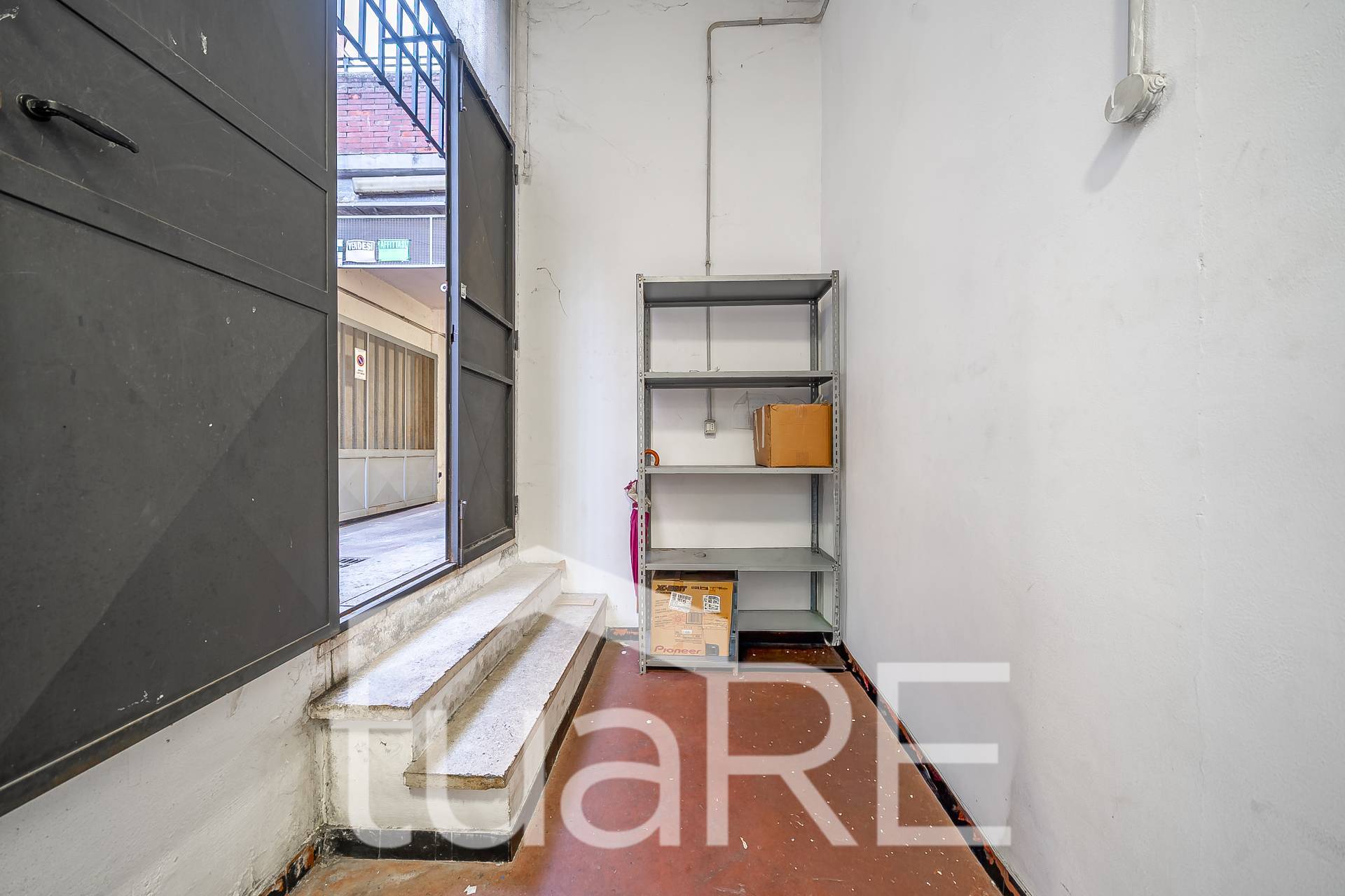 Deposito in vendita a Roma, Gregorio VII