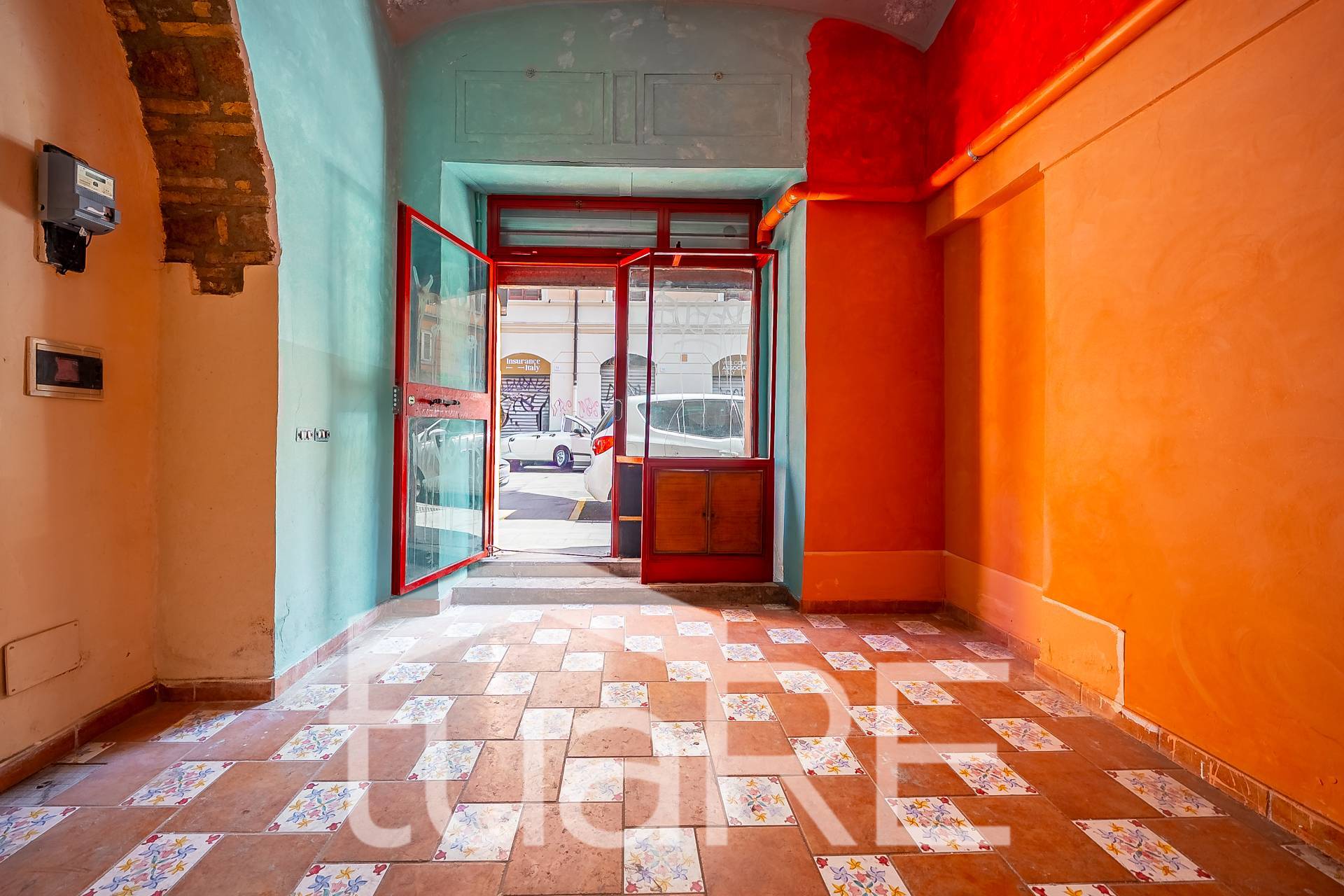 Locale commerciale in vendita a Roma, San Lorenzo